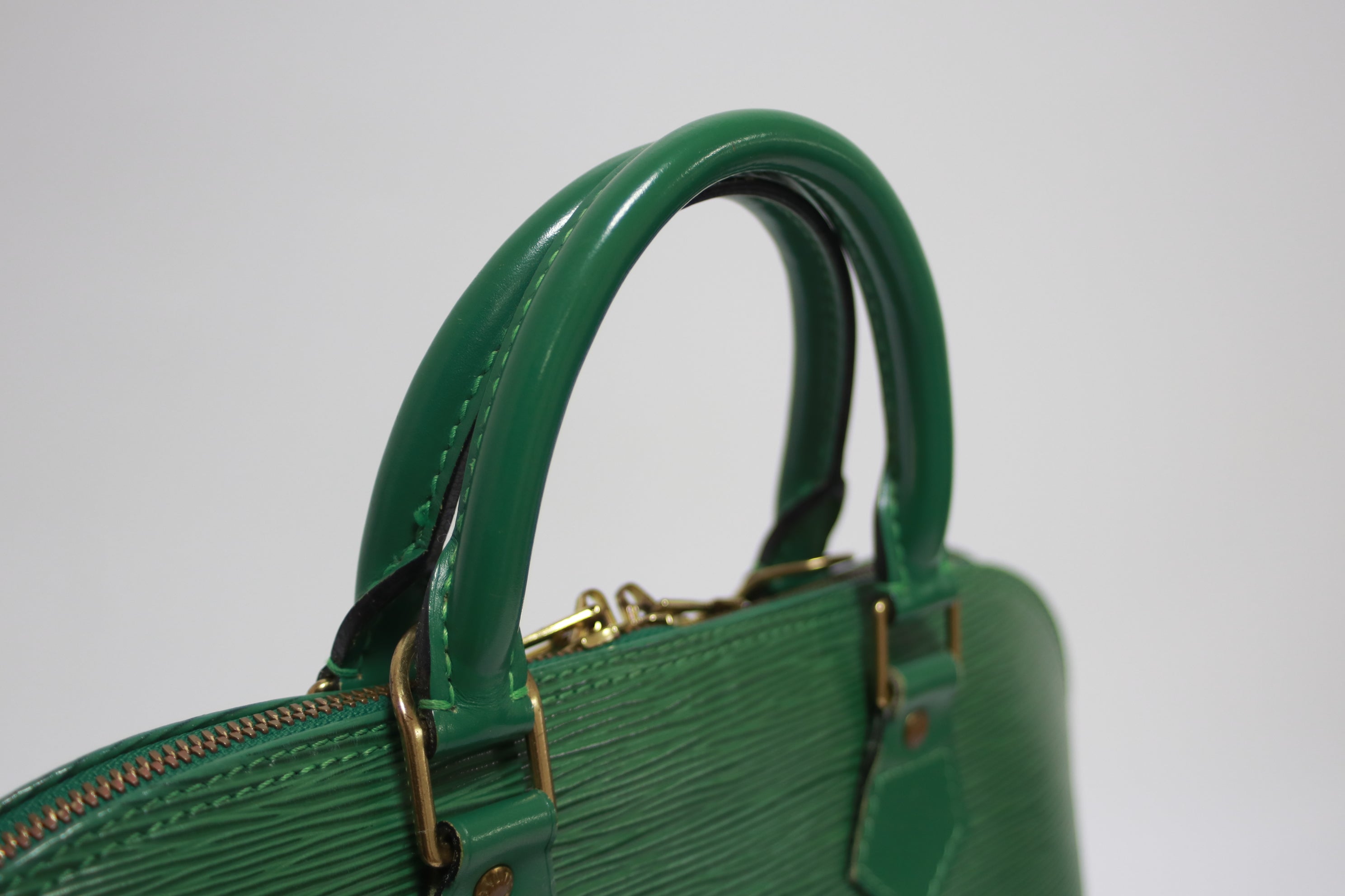 Louis Vuitton Alma PM Epi Leather Green Handbag Used