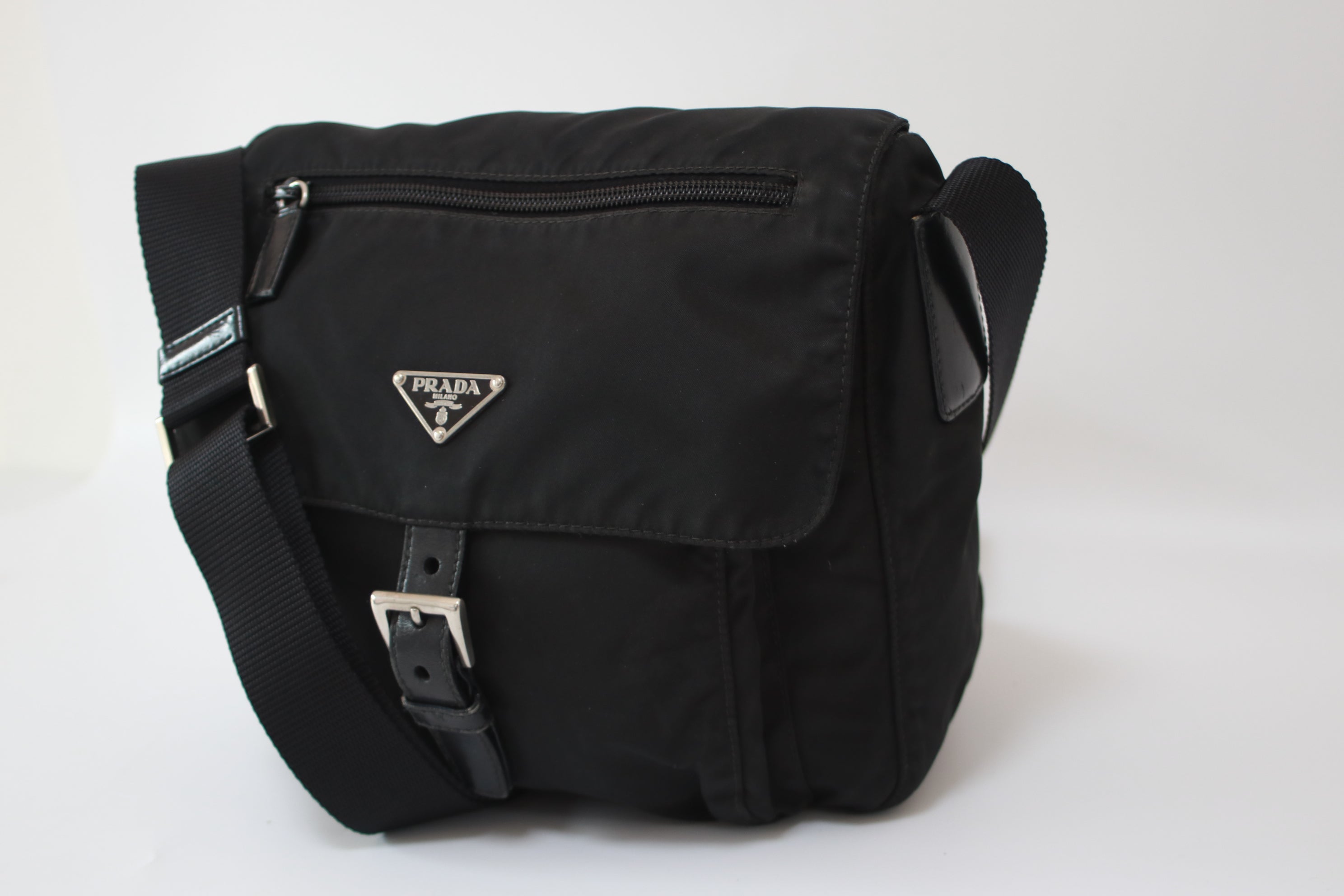 Prada Nylon Crossbody Bag Used (7490)