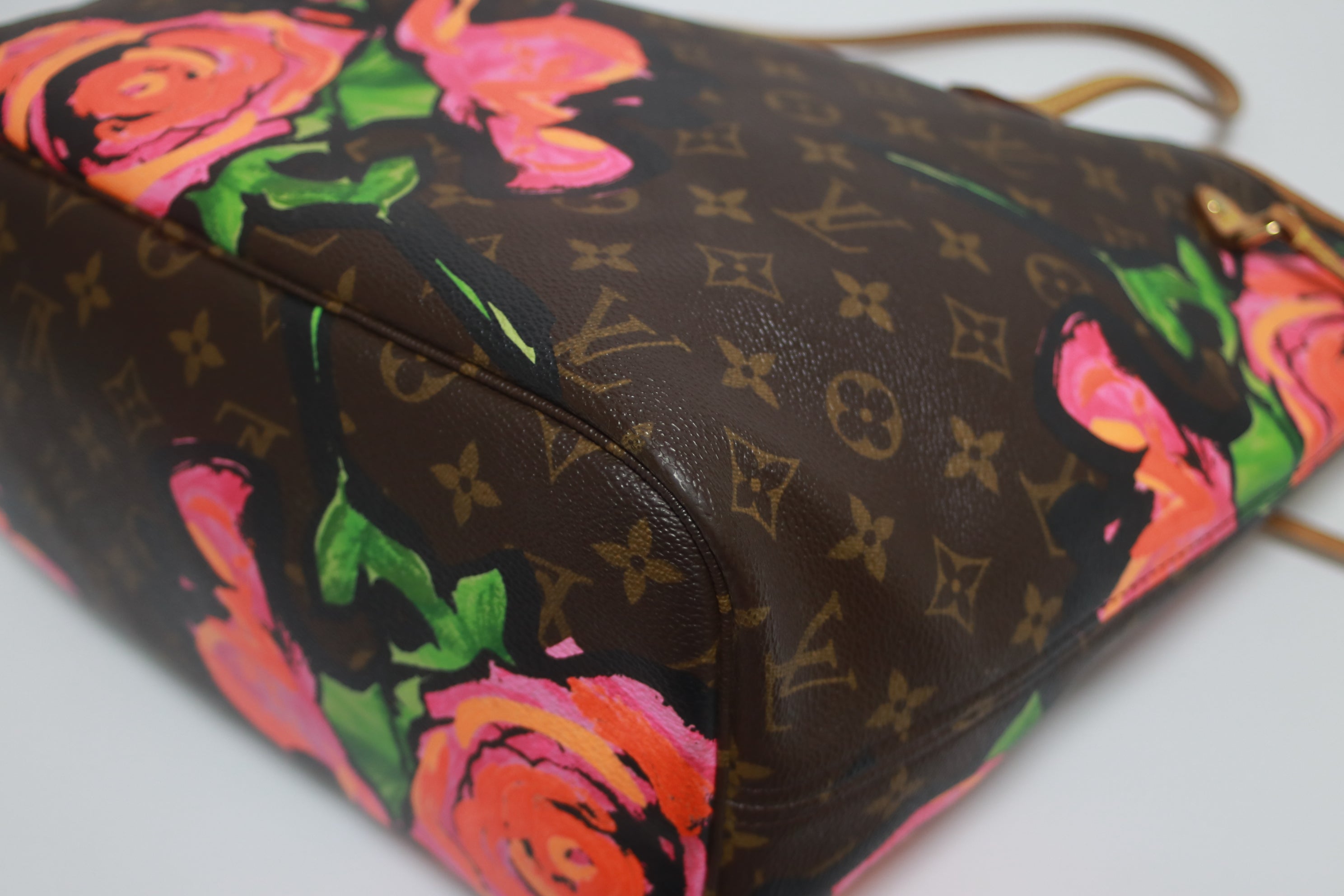 Louis Vuitton Neverfull MM Limited Edition Roses Used