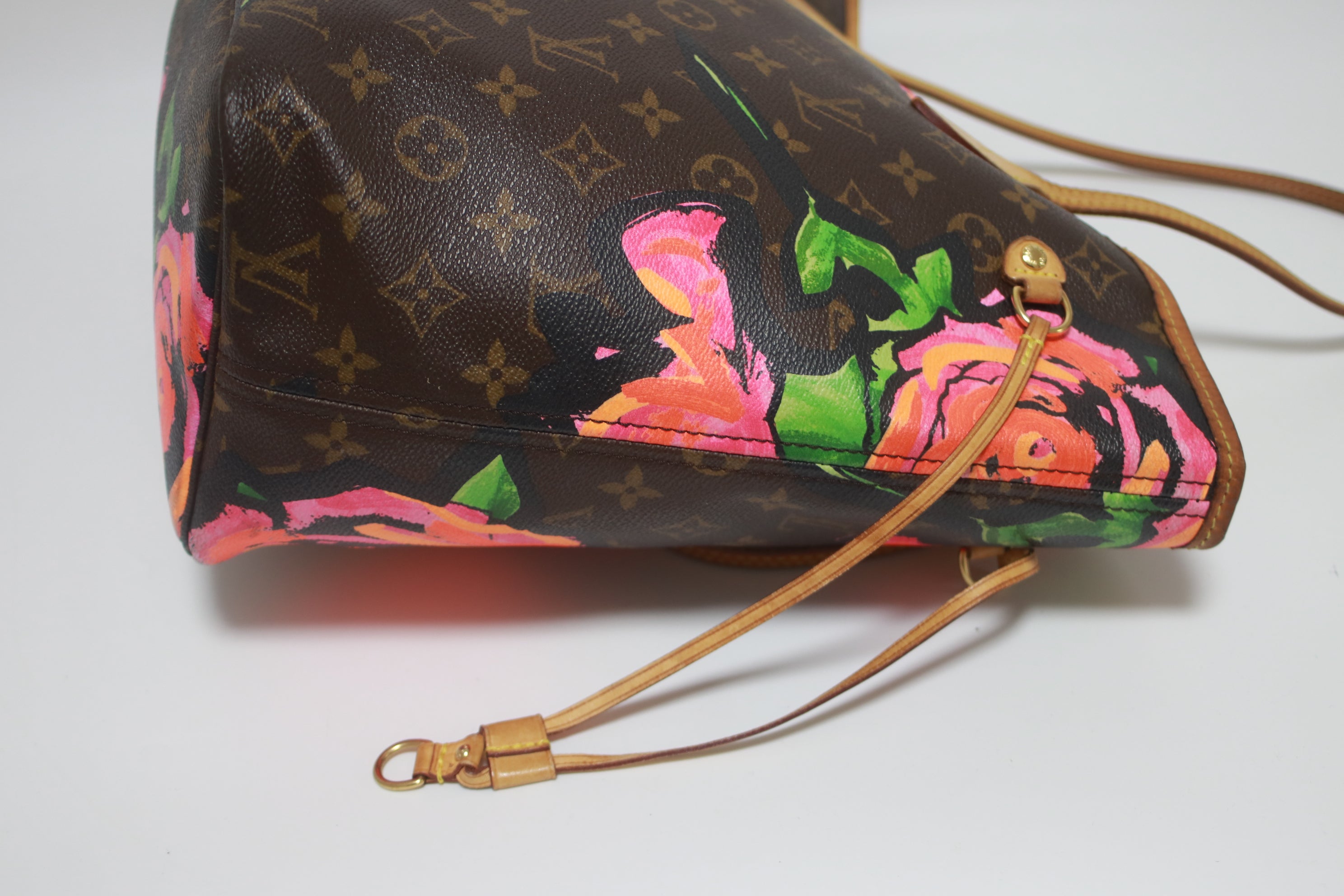 Louis Vuitton Neverfull MM Limited Edition Roses Used