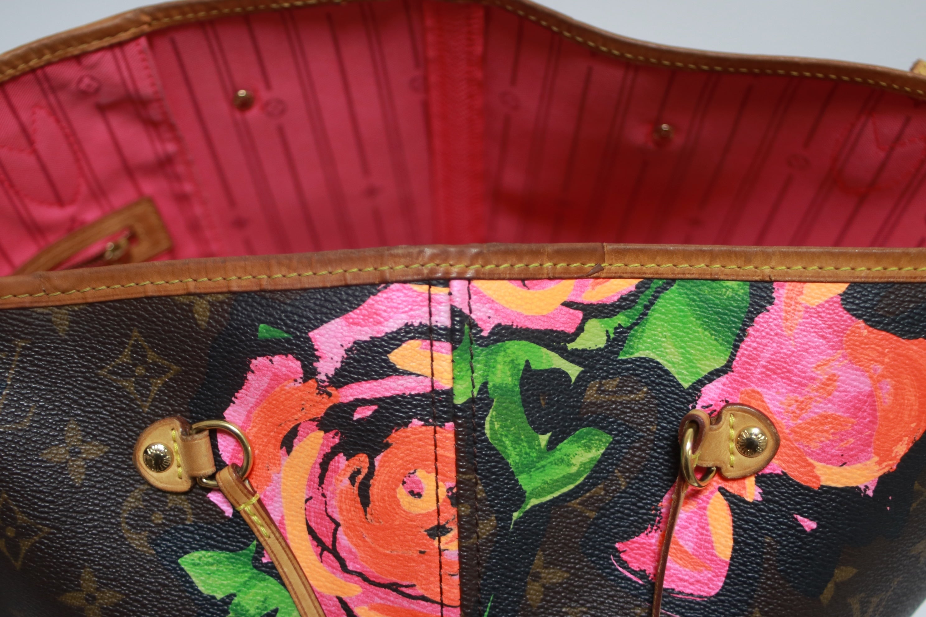 Louis Vuitton Neverfull MM Limited Edition Roses Used