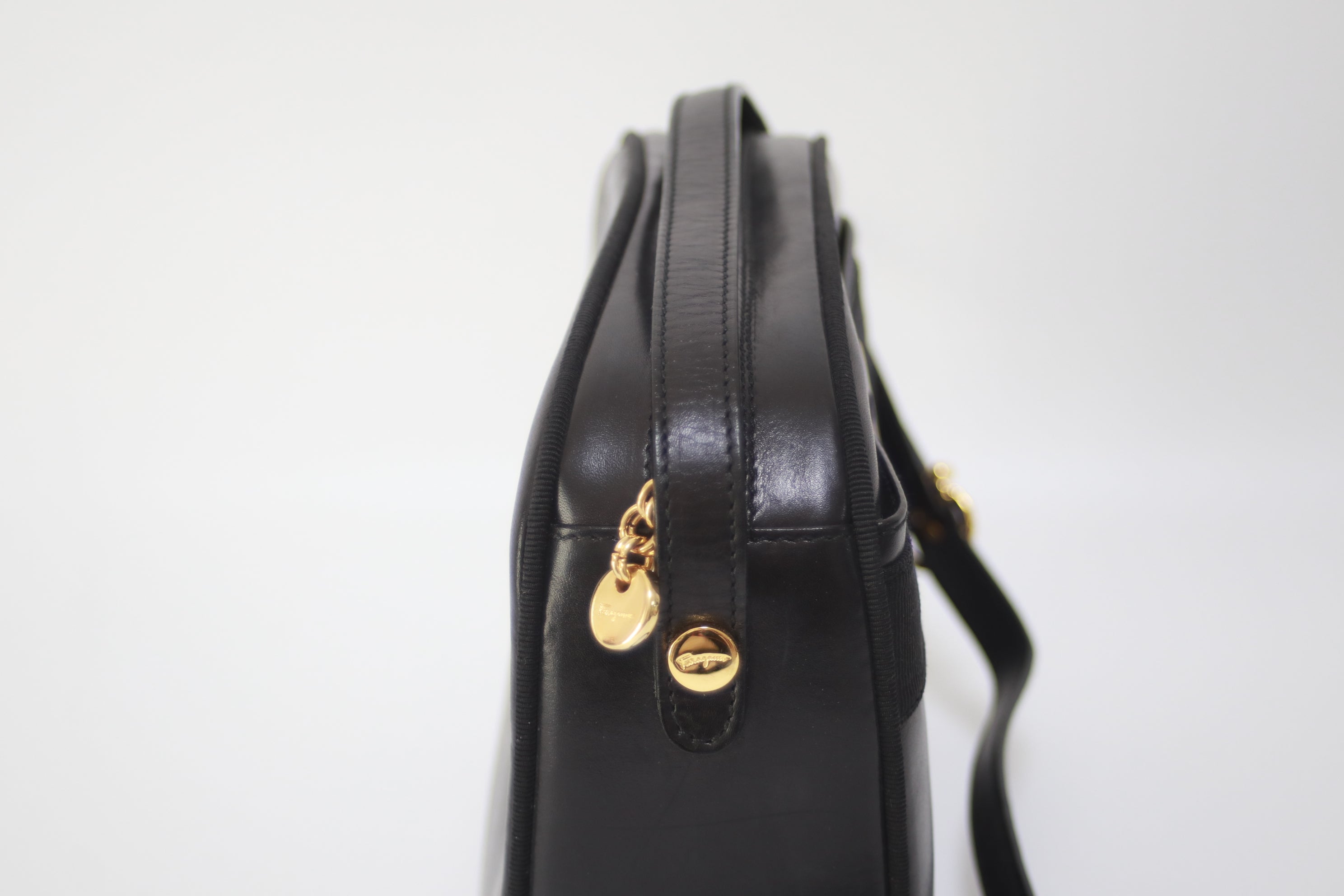 Ferragamo Small Shoulder Bag Black Used