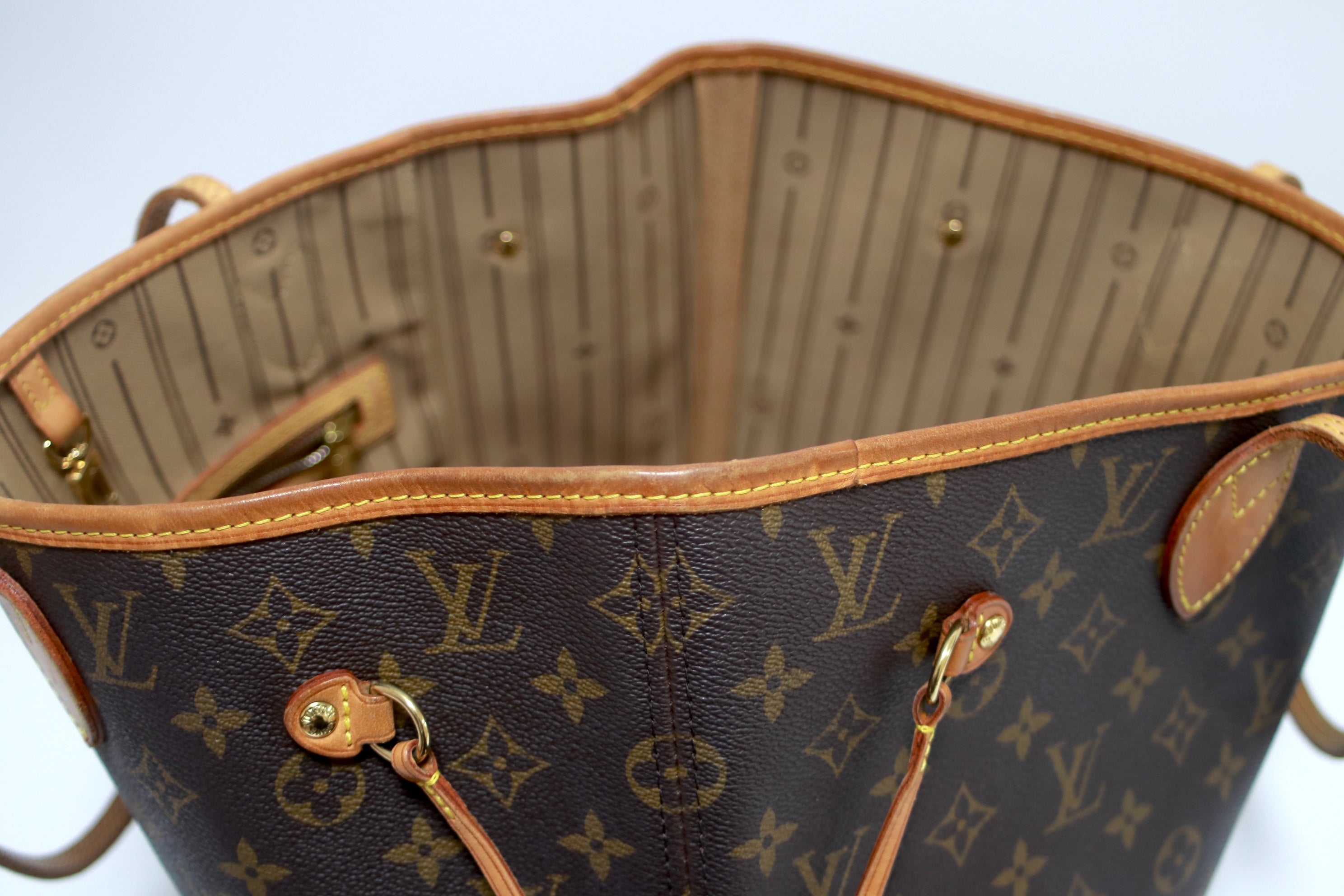 Louis Vuitton Neverfull MM Monogram Shoulder Tote Bag Used (8616)