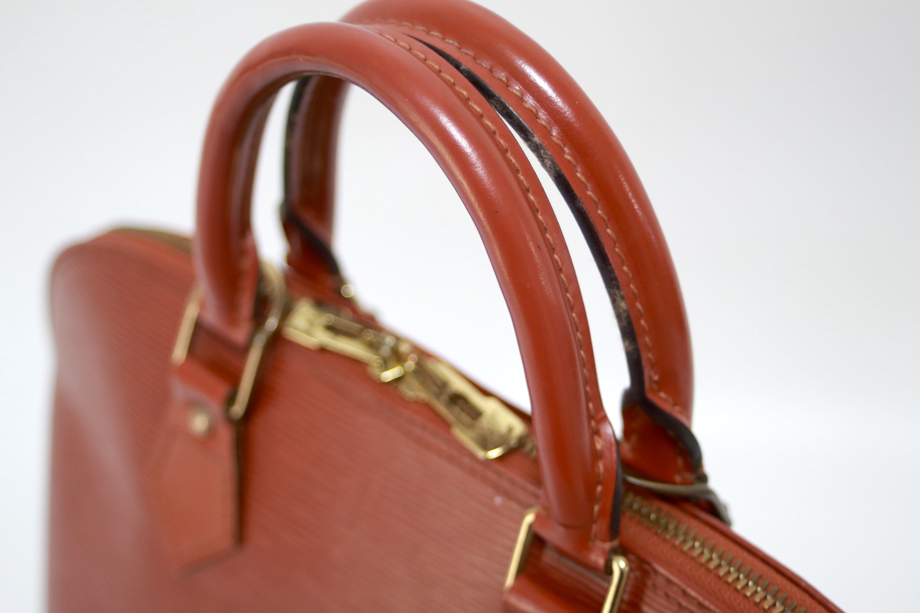 Louis Vuitton Alma PM Kenya Brown Epi Handbag Used (7346)