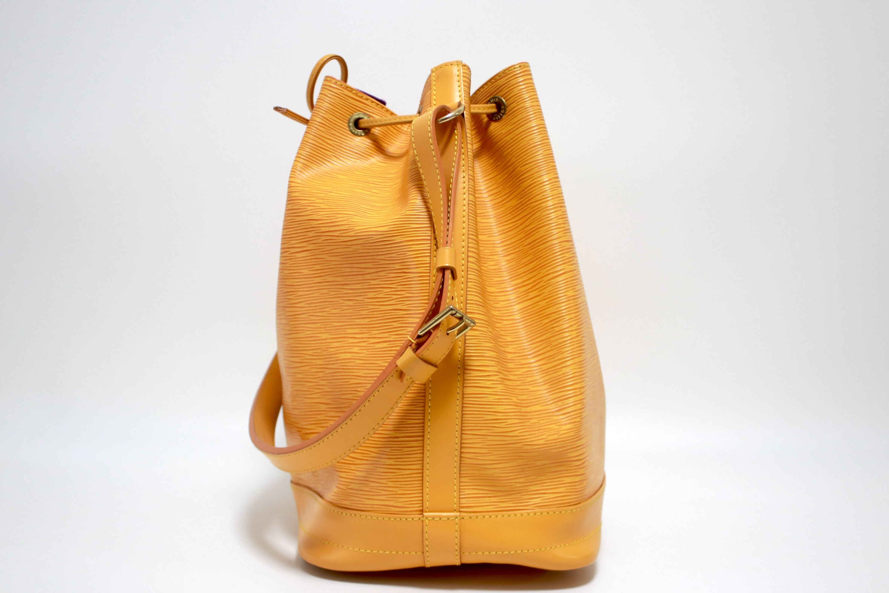 Louis Vuitton Noe GM Epi Yellow Shoulder Bag Used