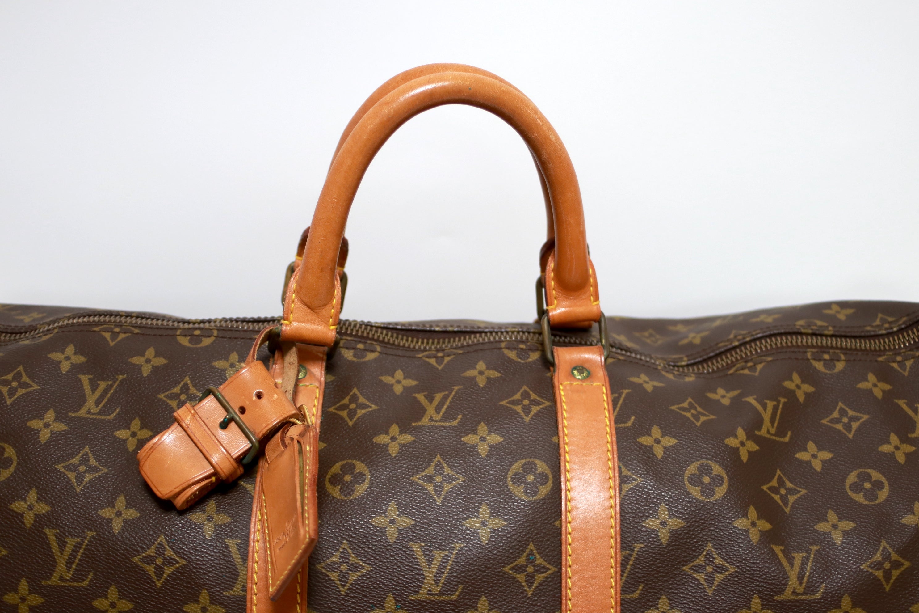 Louis Vuitton Keepall 55 Duffle Bag Used