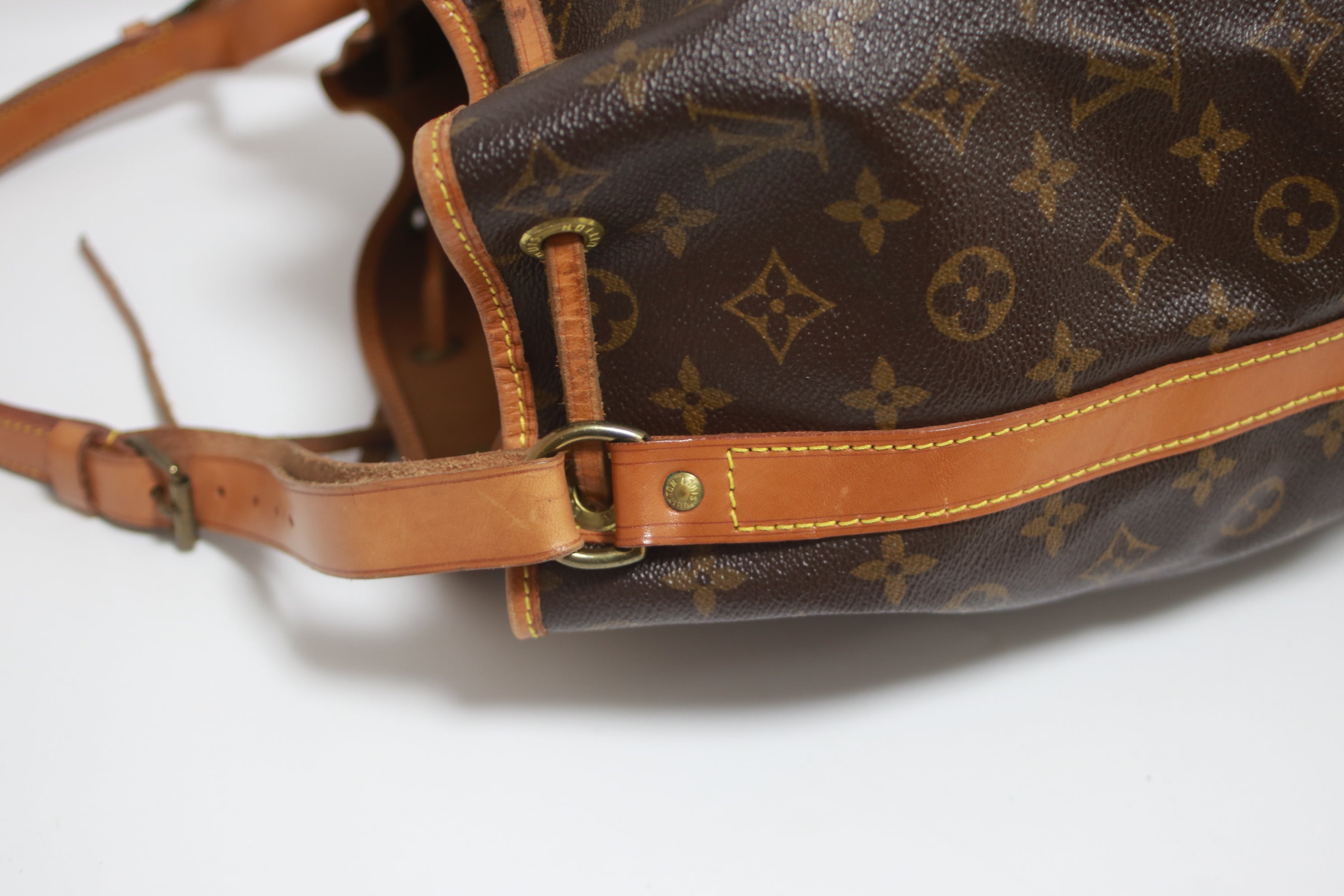 Louis Vuitton Noe GM Bucket Shoulder Bag Used