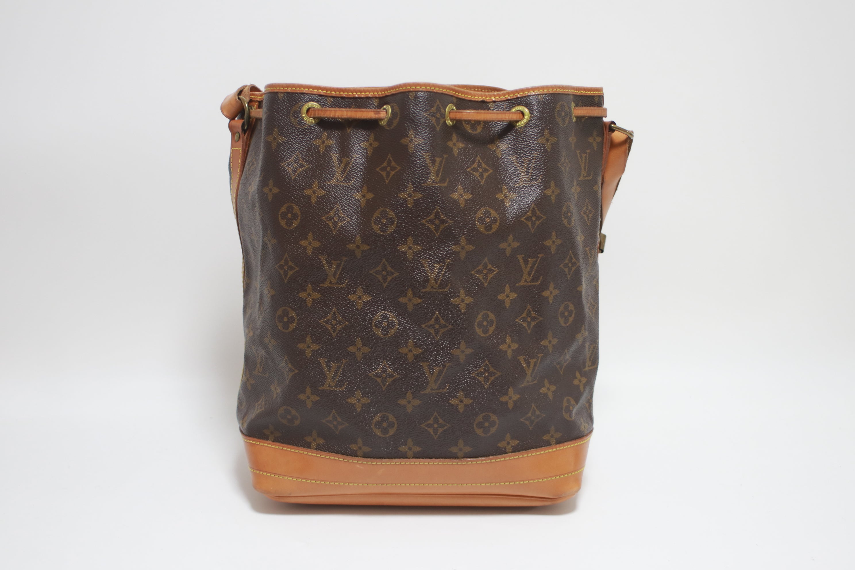 Louis Vuitton Noe GM Bucket Shoulder Bag Used