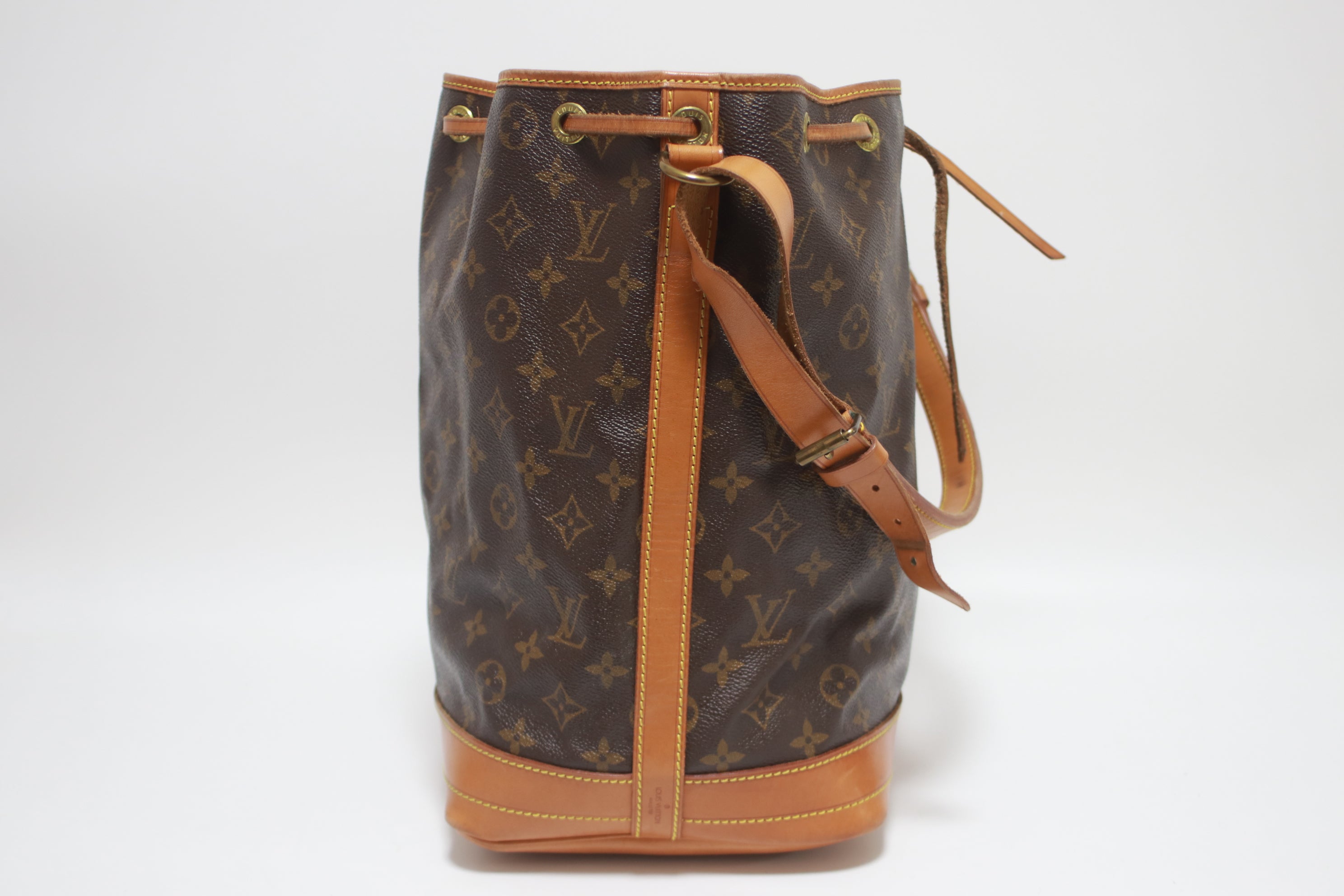 Louis Vuitton Noe GM Bucket Shoulder Bag Used