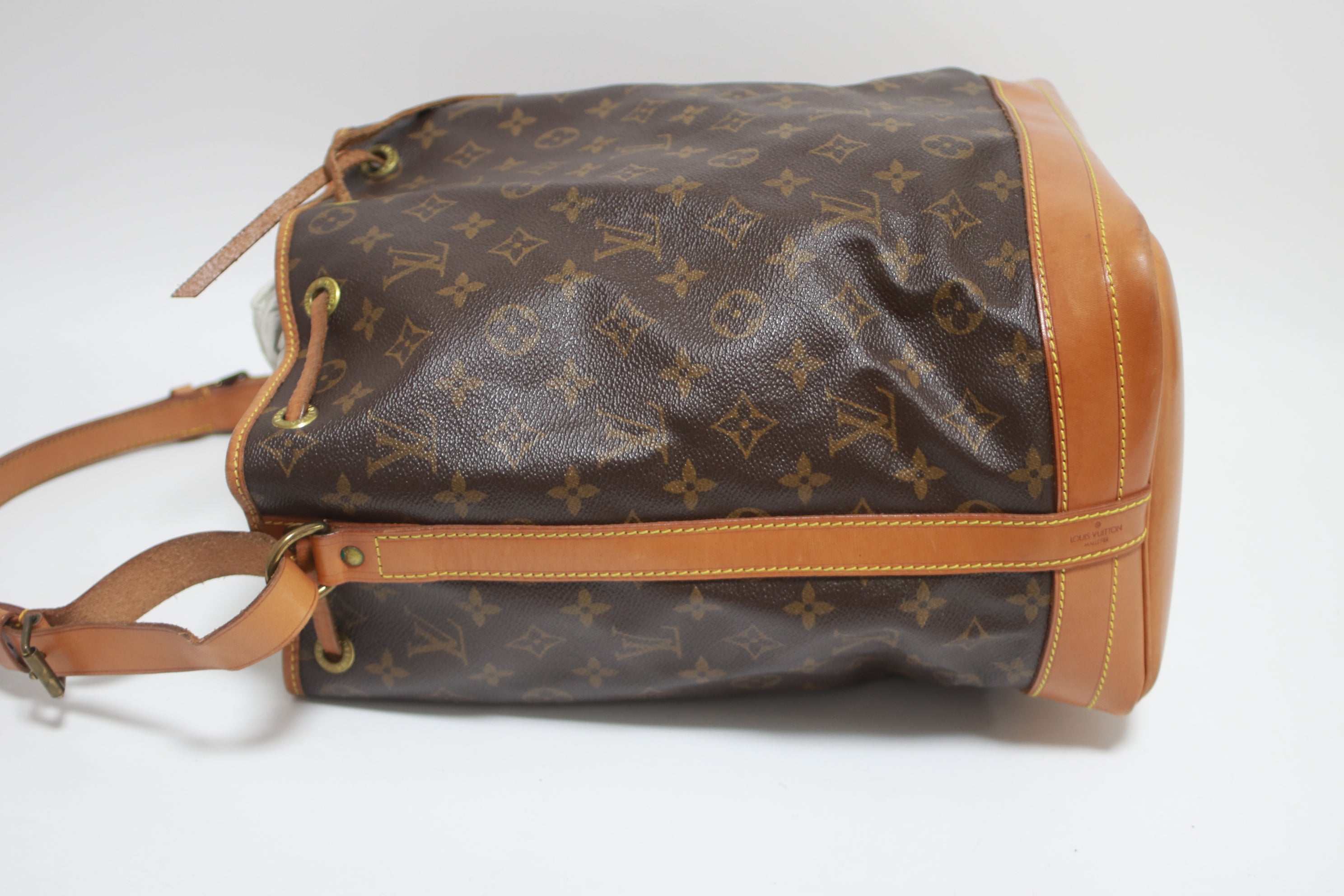 Louis Vuitton Noe GM Bucket Shoulder Bag Used