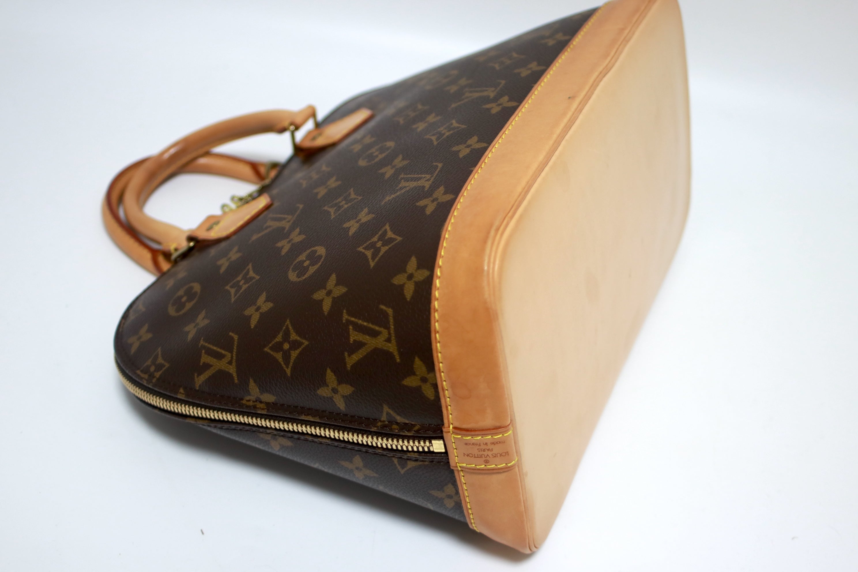 Louis Vuitton Alma Pm Handbag Used