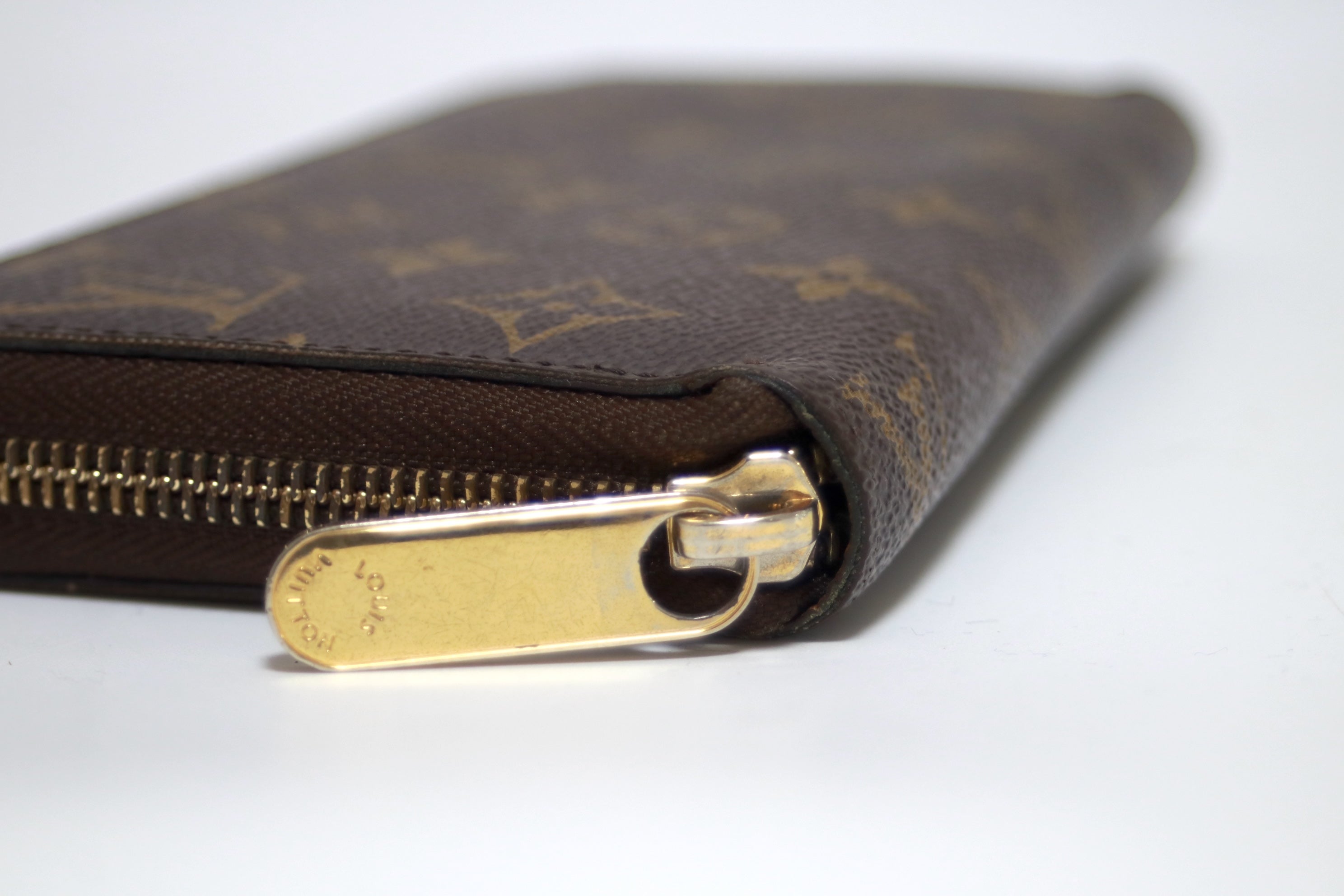 Louis Vuitton Zippy Long Wallet Used (8406)