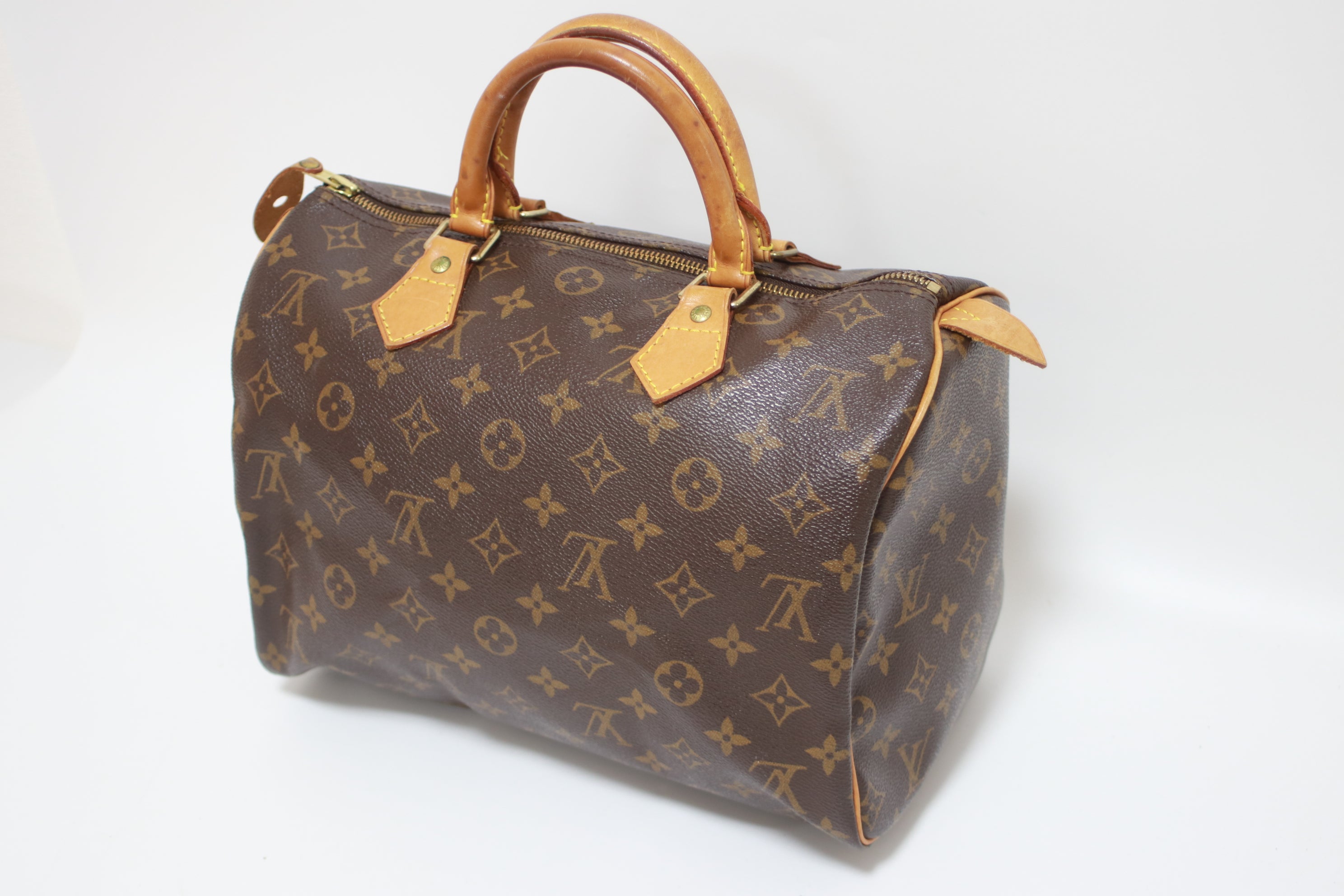 Louis Vuitton Speedy 30 Handbag Used