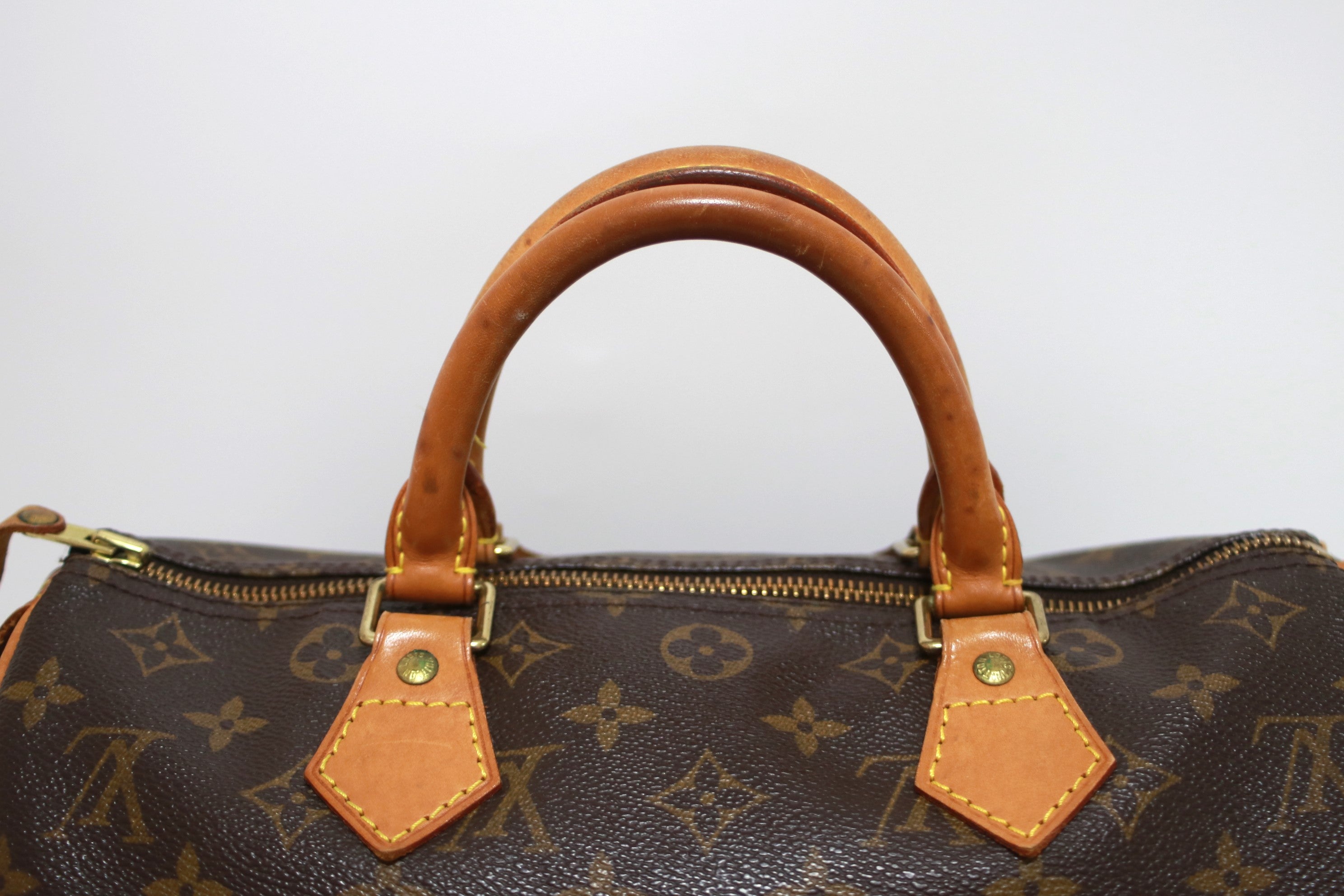 Louis Vuitton Speedy 30 Handbag Used (7371)