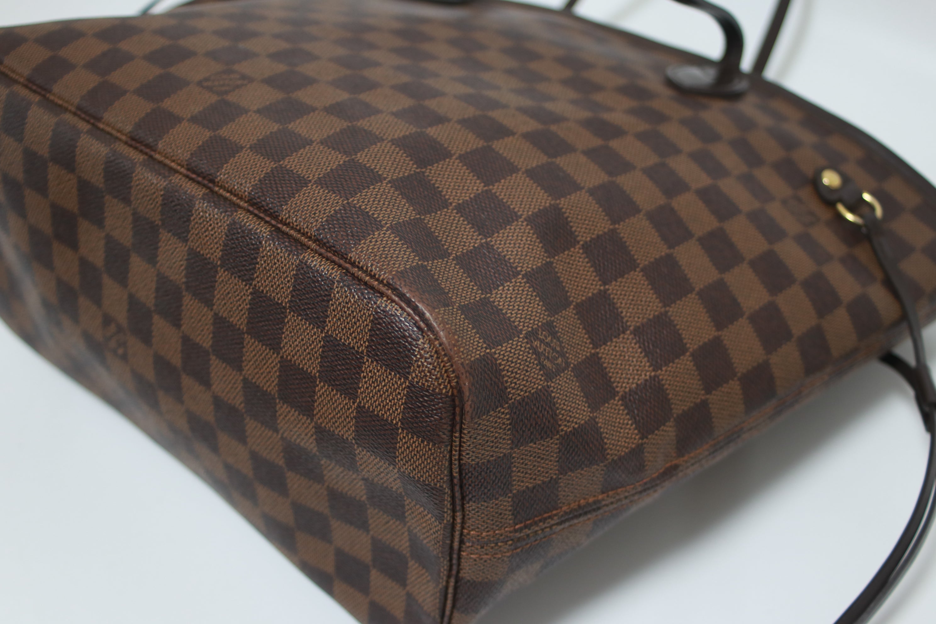 Louis Vuitton Neverfull MM Shoulder Tote Bag Used