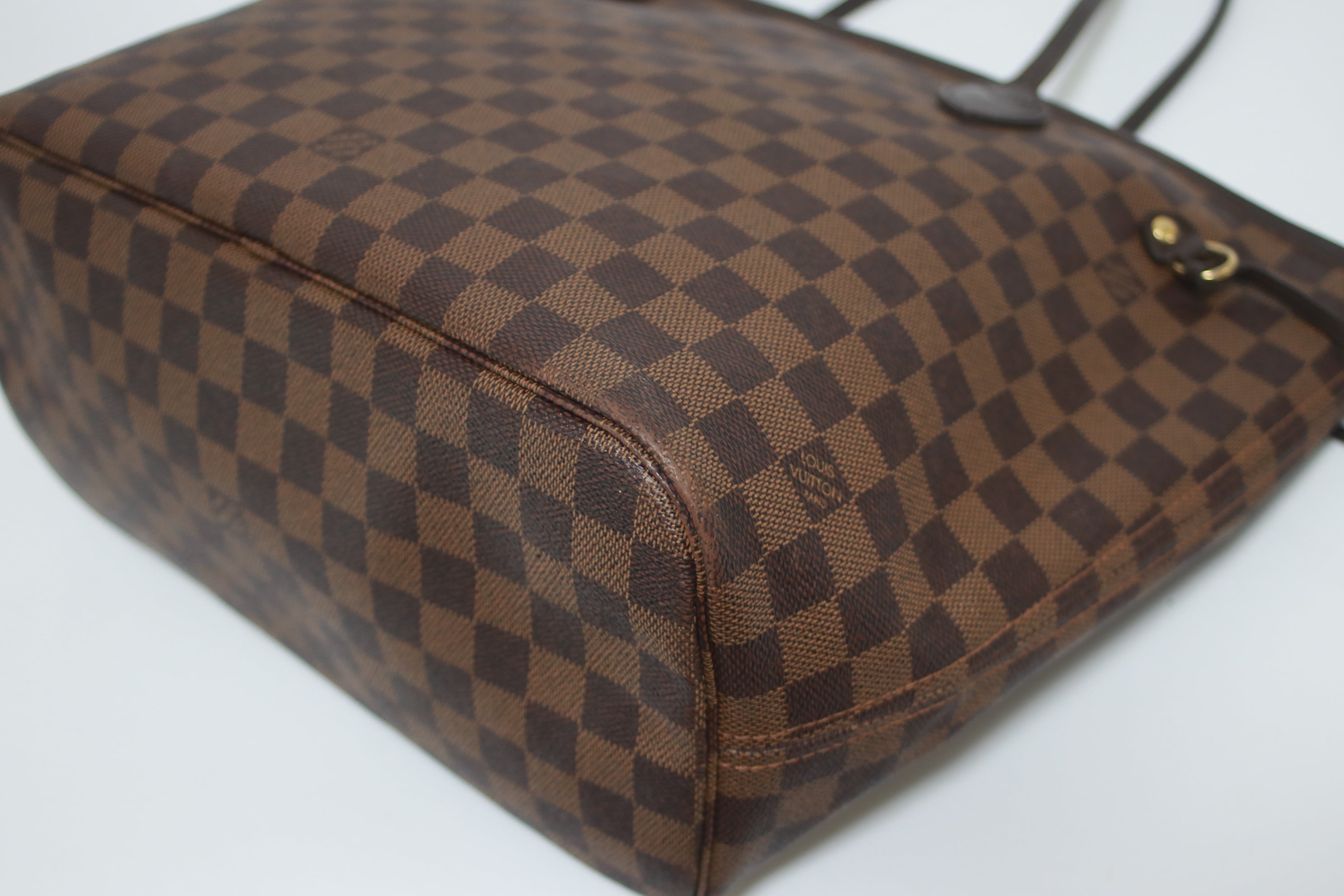 Louis Vuitton Neverfull MM Shoulder Tote Bag Used