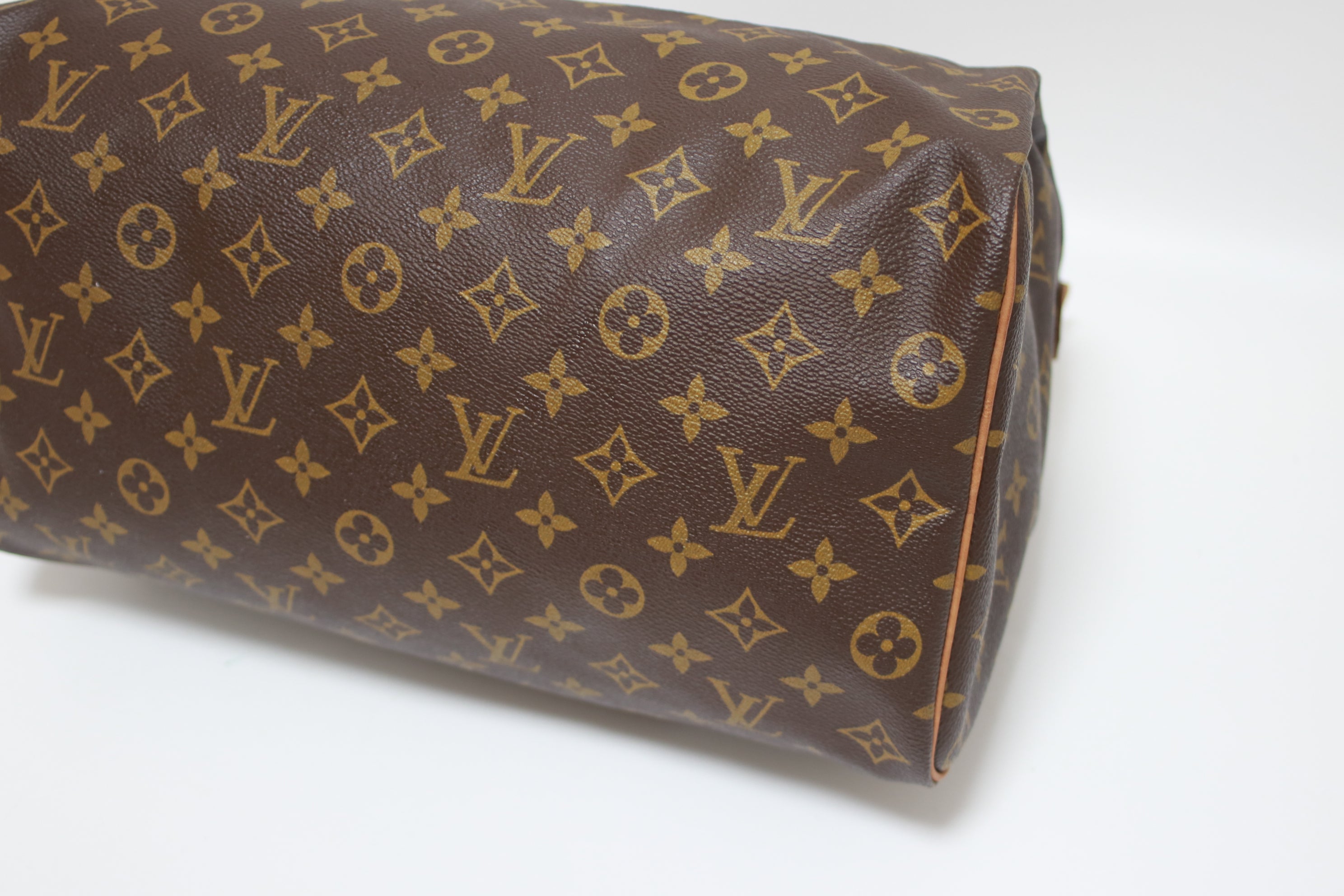 Louis Vuitton Speedy 35 Handbag Used (7400)