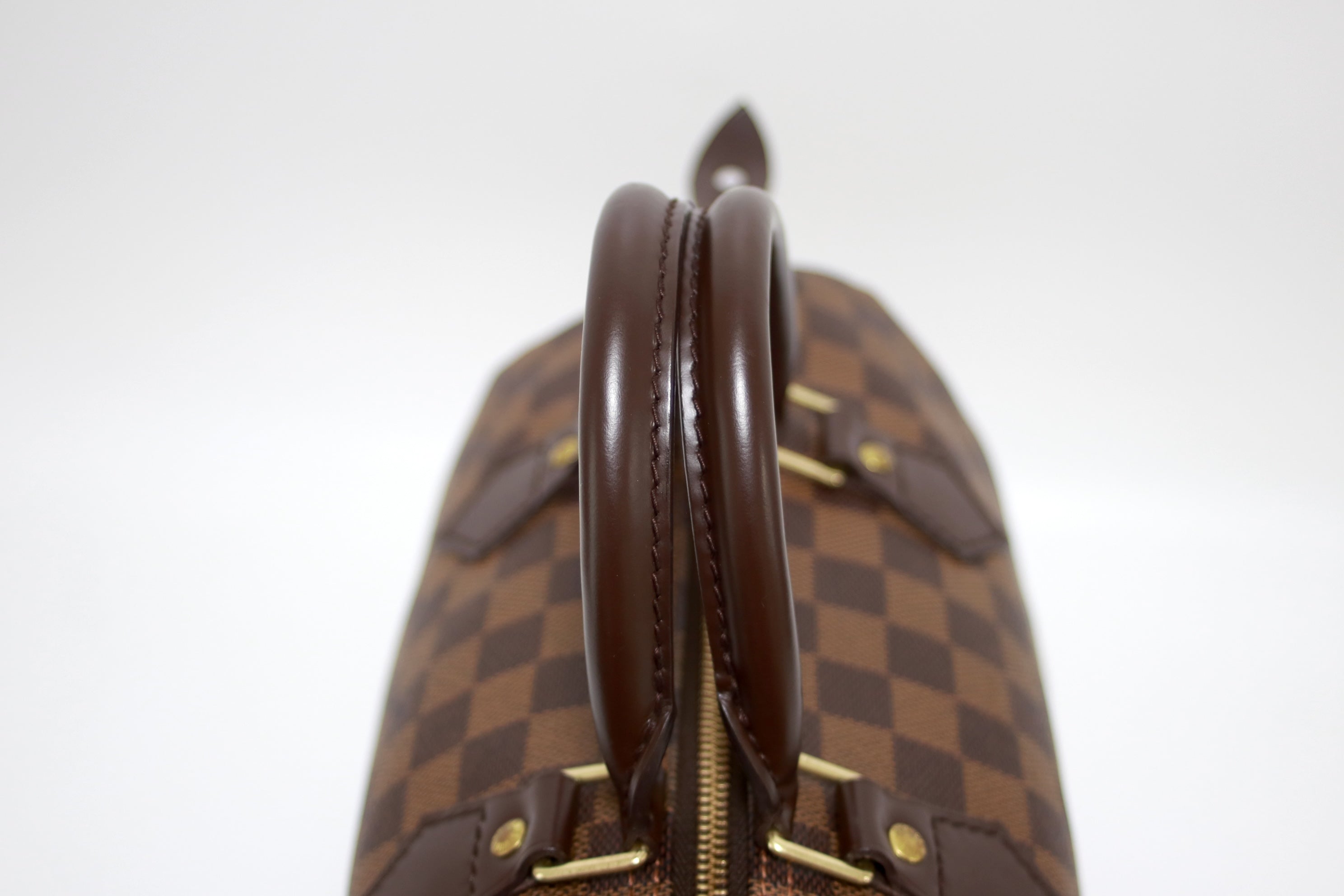 Louis Vuitton Speedy 30 Damier Ebene Handbag Used