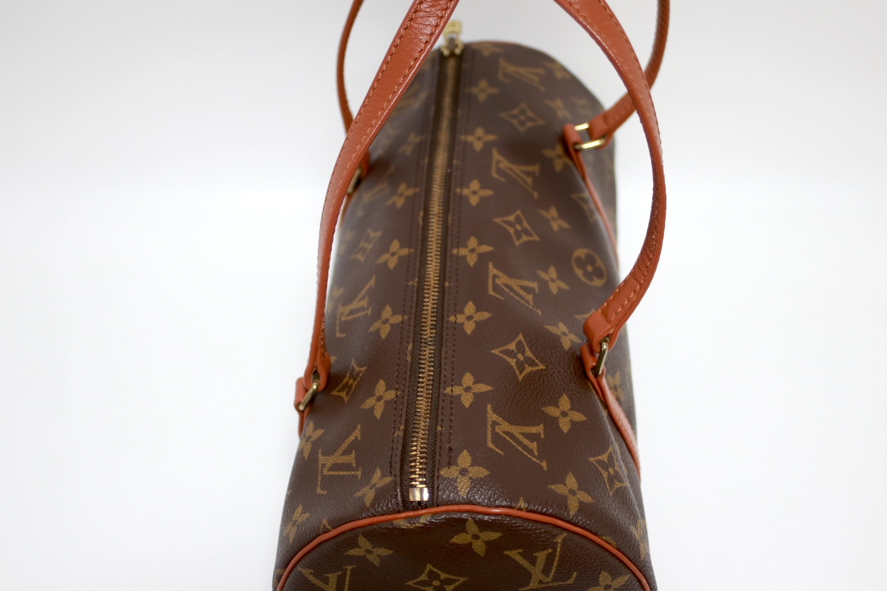 Louis Vuitton Papillon 30 Handbag Used