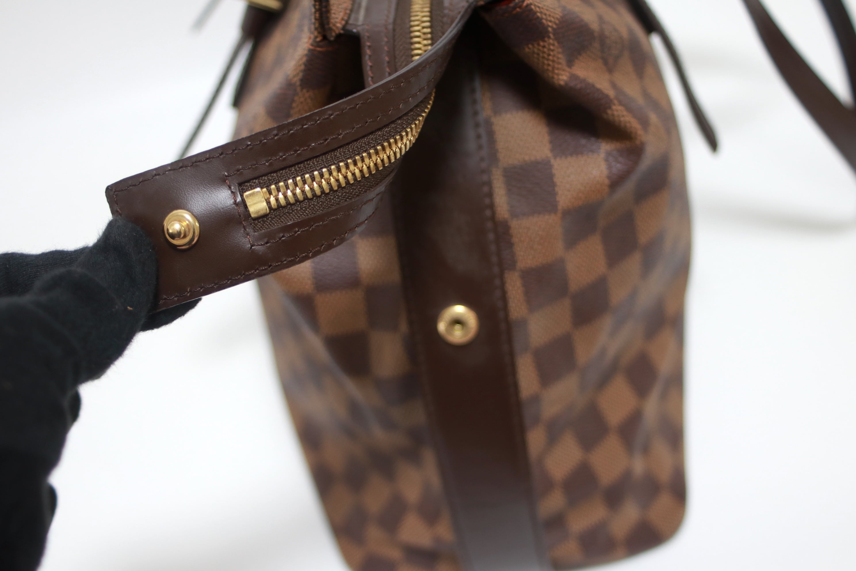 Louis Vuitton Chelsea Damier Ebene Shoulder Tote Bag Used