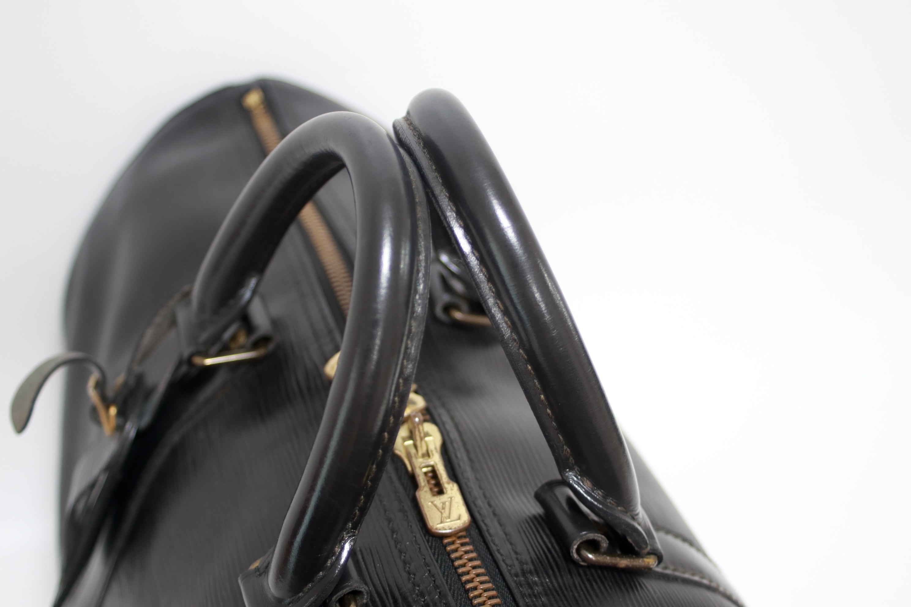 Louis Vuitton Keepall 45 Epi Black Used