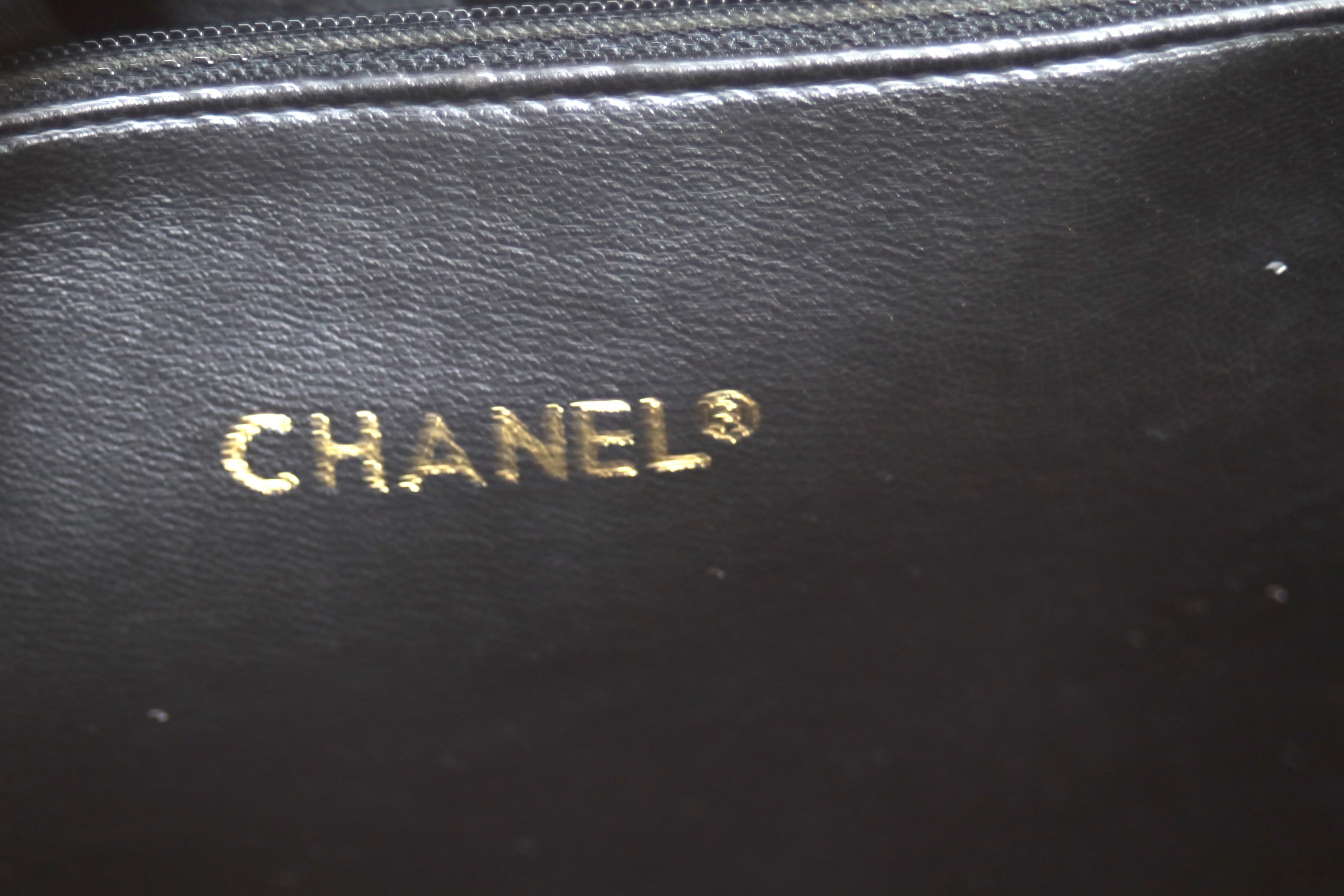 Chanel Vintage Chain Shoulder Bag