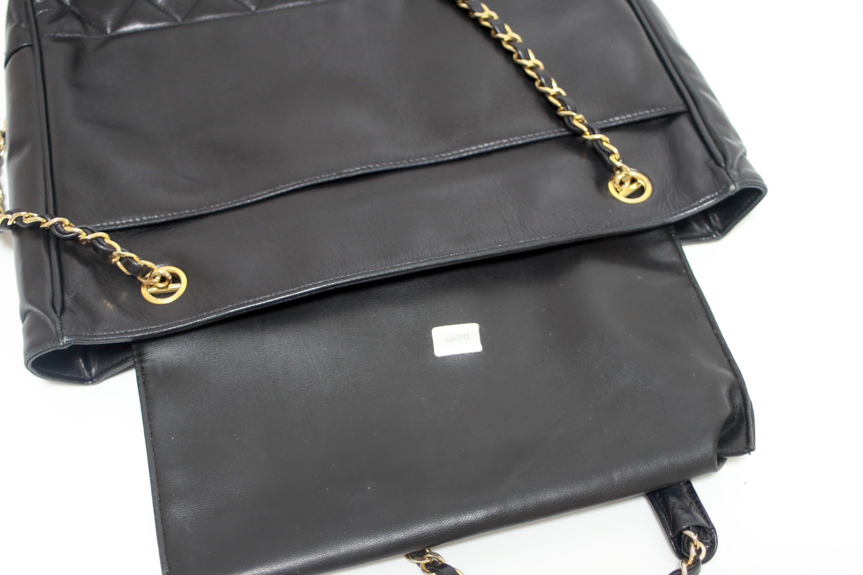 Chanel Vintage Chain Shoulder Bag