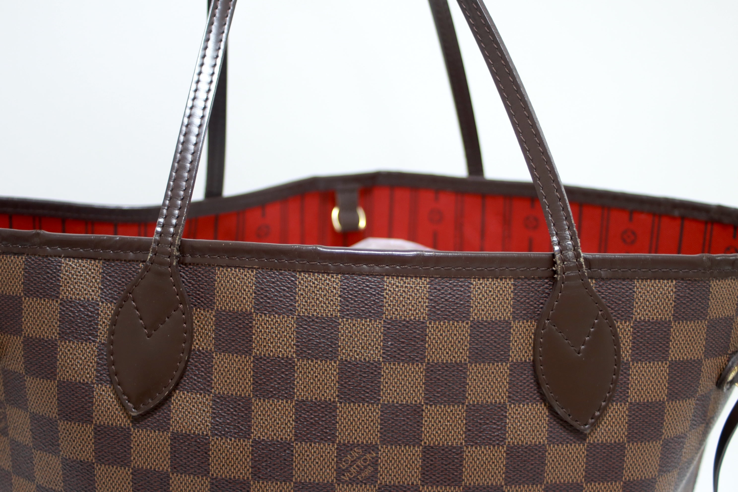 Louis Vuitton Neverfull MM Shoulder Tote Bag Used