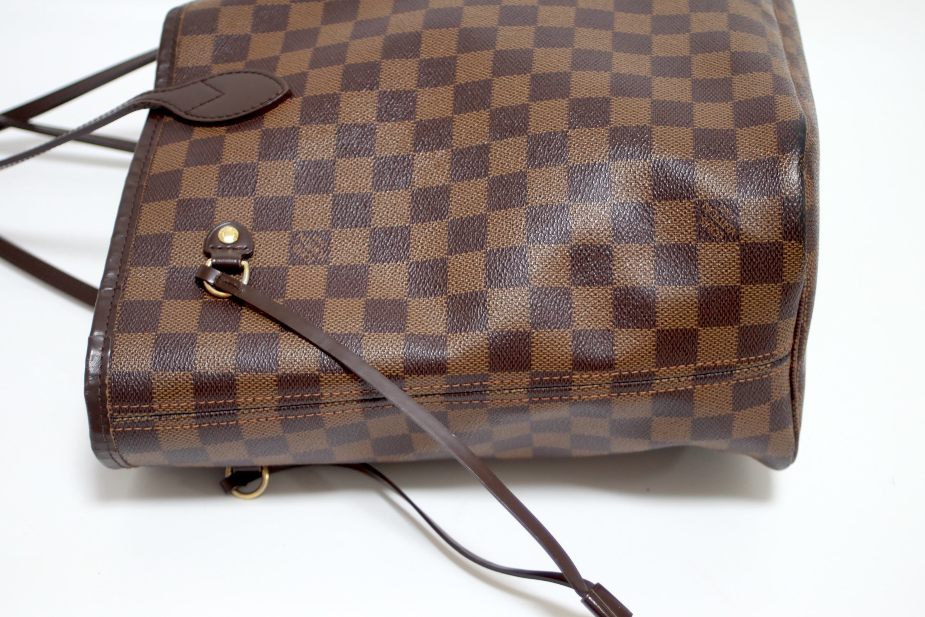 Borsa a tracolla Louis Vuitton Neverfull MM usata