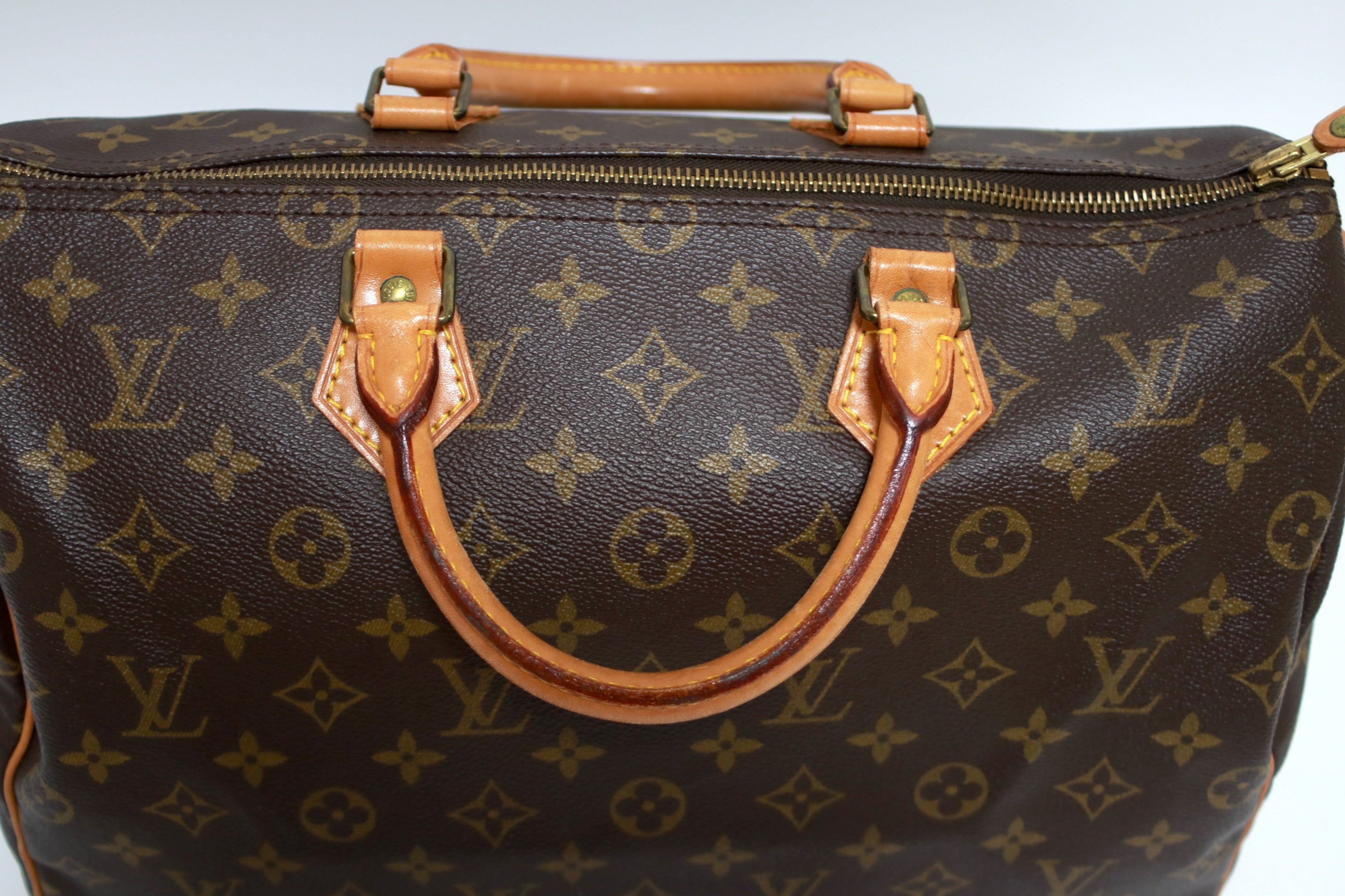 Louis Vuitton Speedy 35 Handbag Used