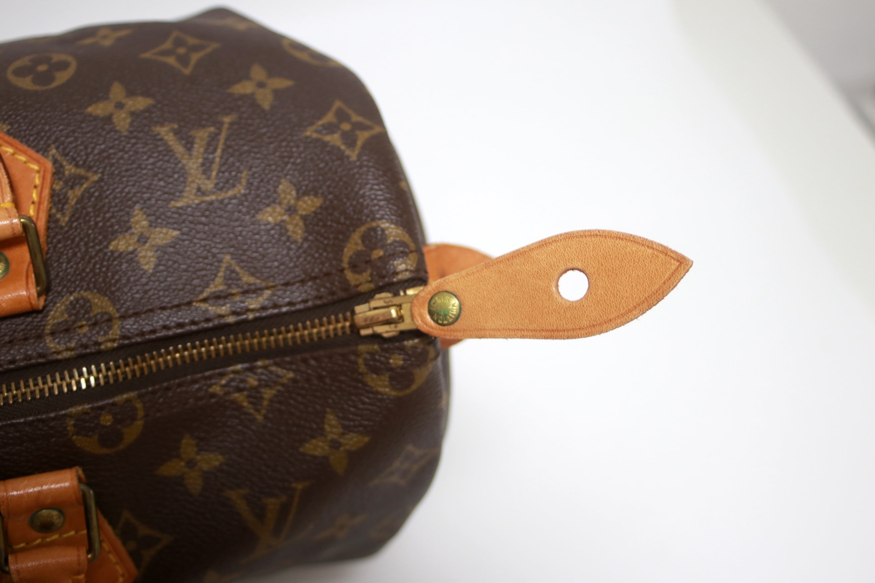 Louis Vuitton Speedy 35 Handbag Used