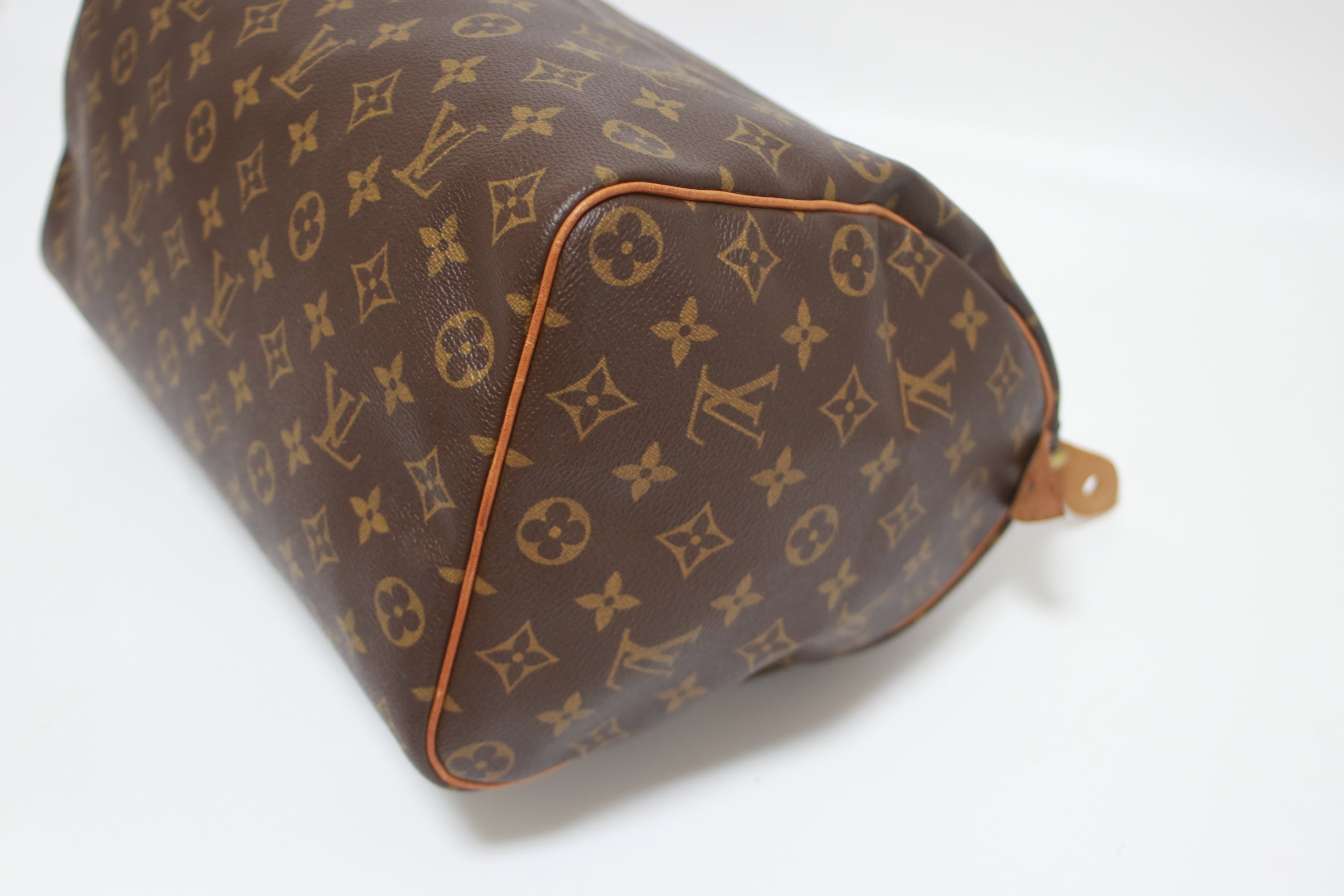 Louis Vuitton Speedy 35 Handbag Used