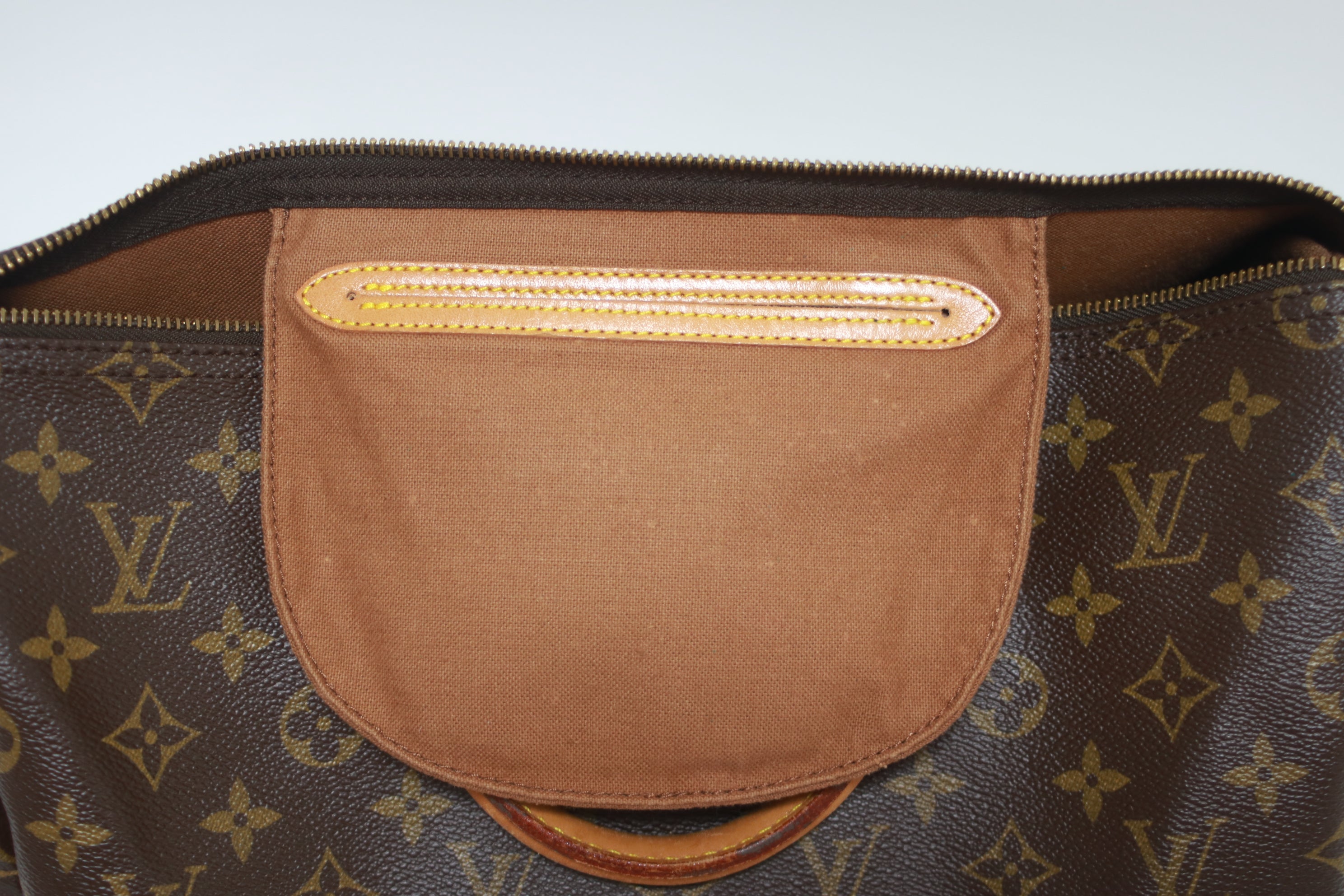 Louis Vuitton Speedy 35 Handbag Used