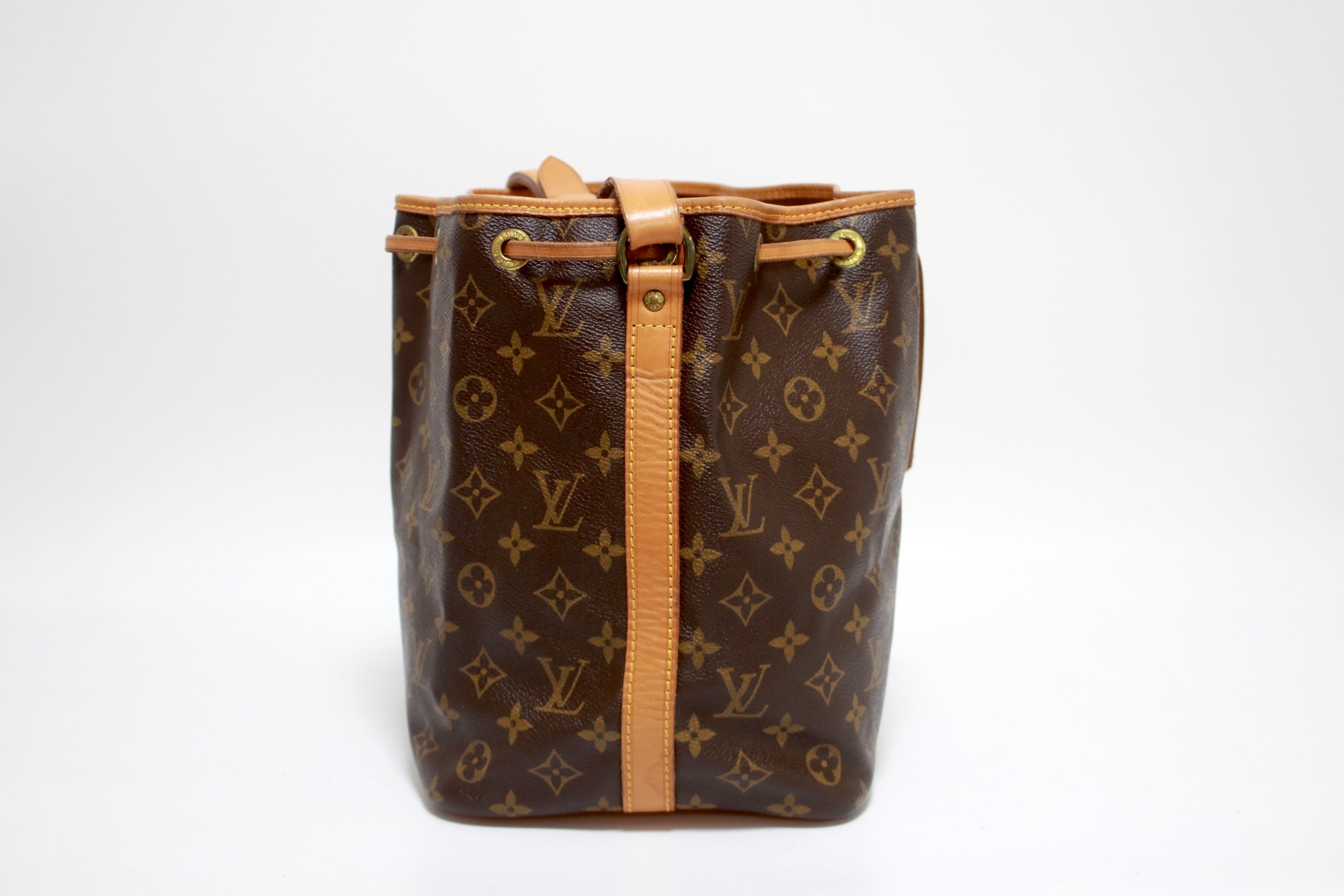 Louis Vuitton Noe Pm Bucket Shoulder Bag Used