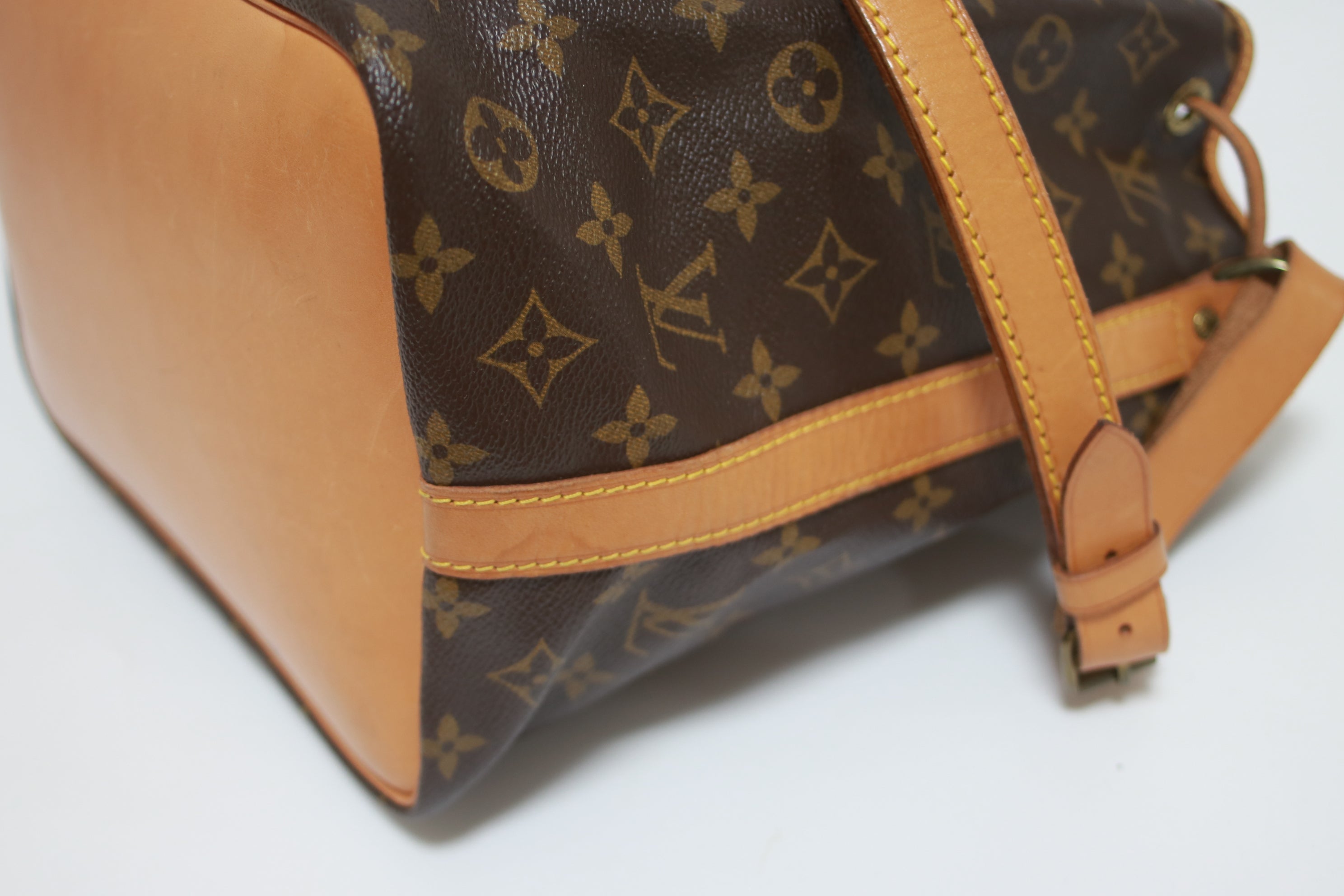 Louis Vuitton Noe Pm Bucket Shoulder Bag Used