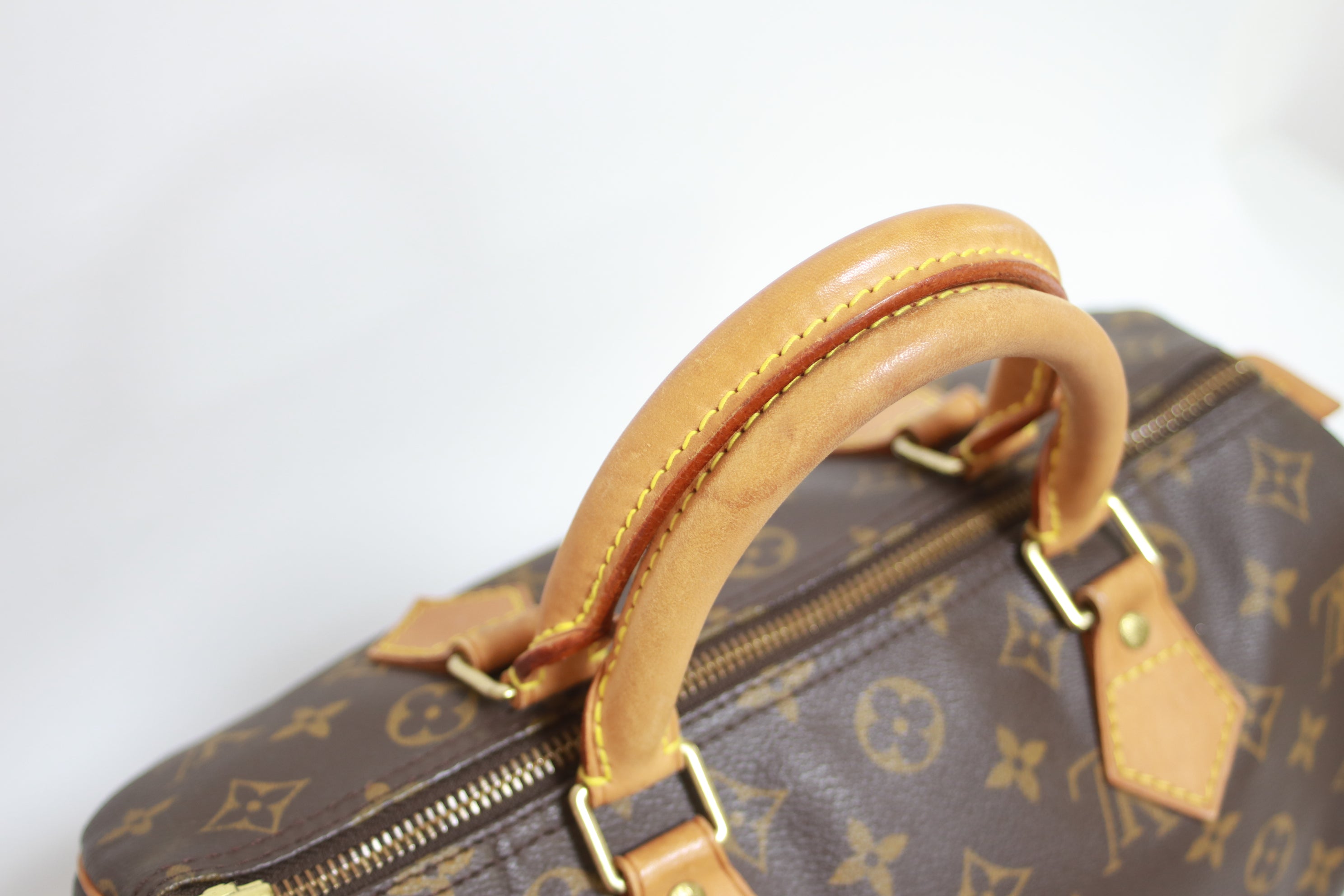 Louis Vuitton Speedy 30 Handbag Used (7626)