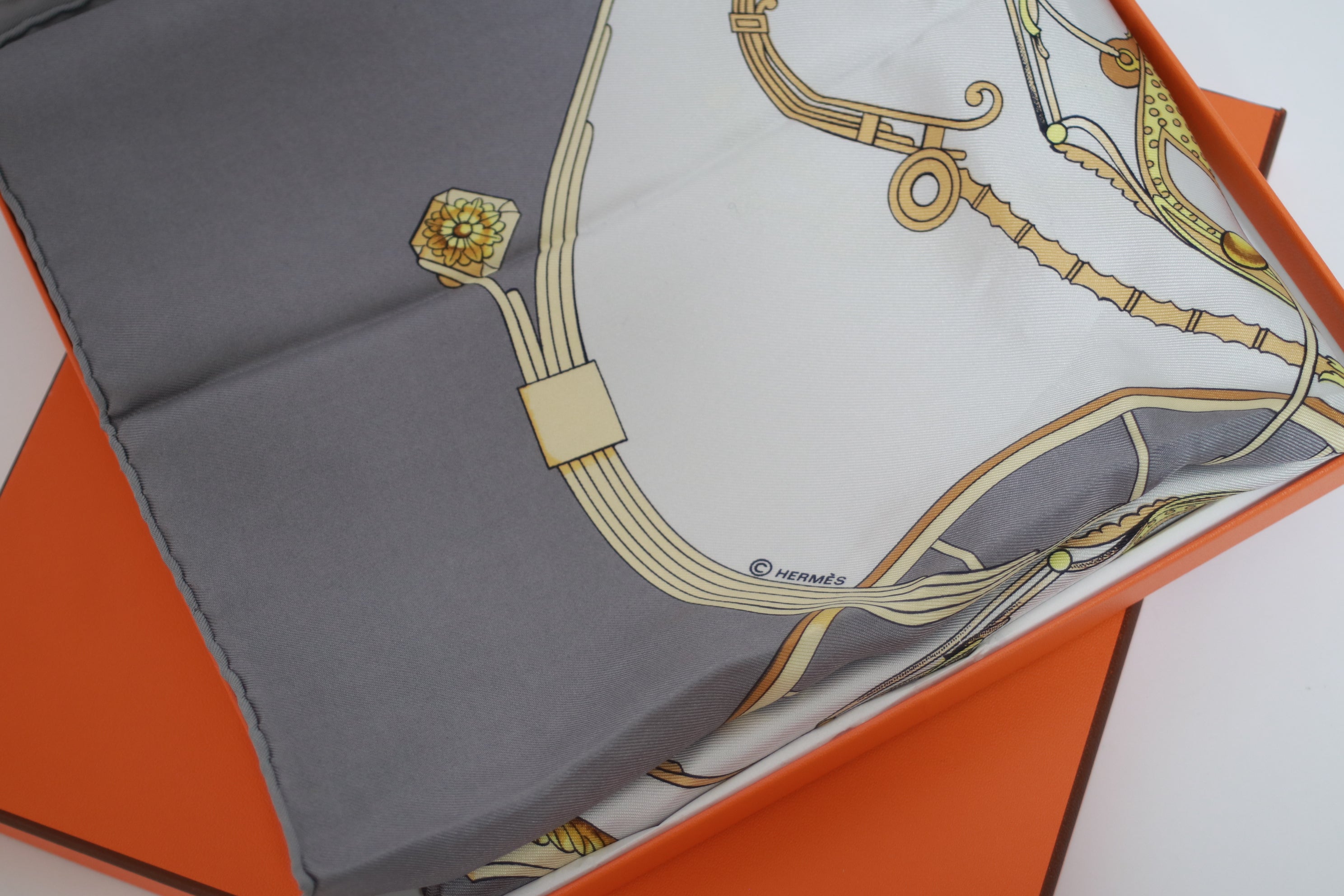Hermes Scarf Gray with Box Used (7702)