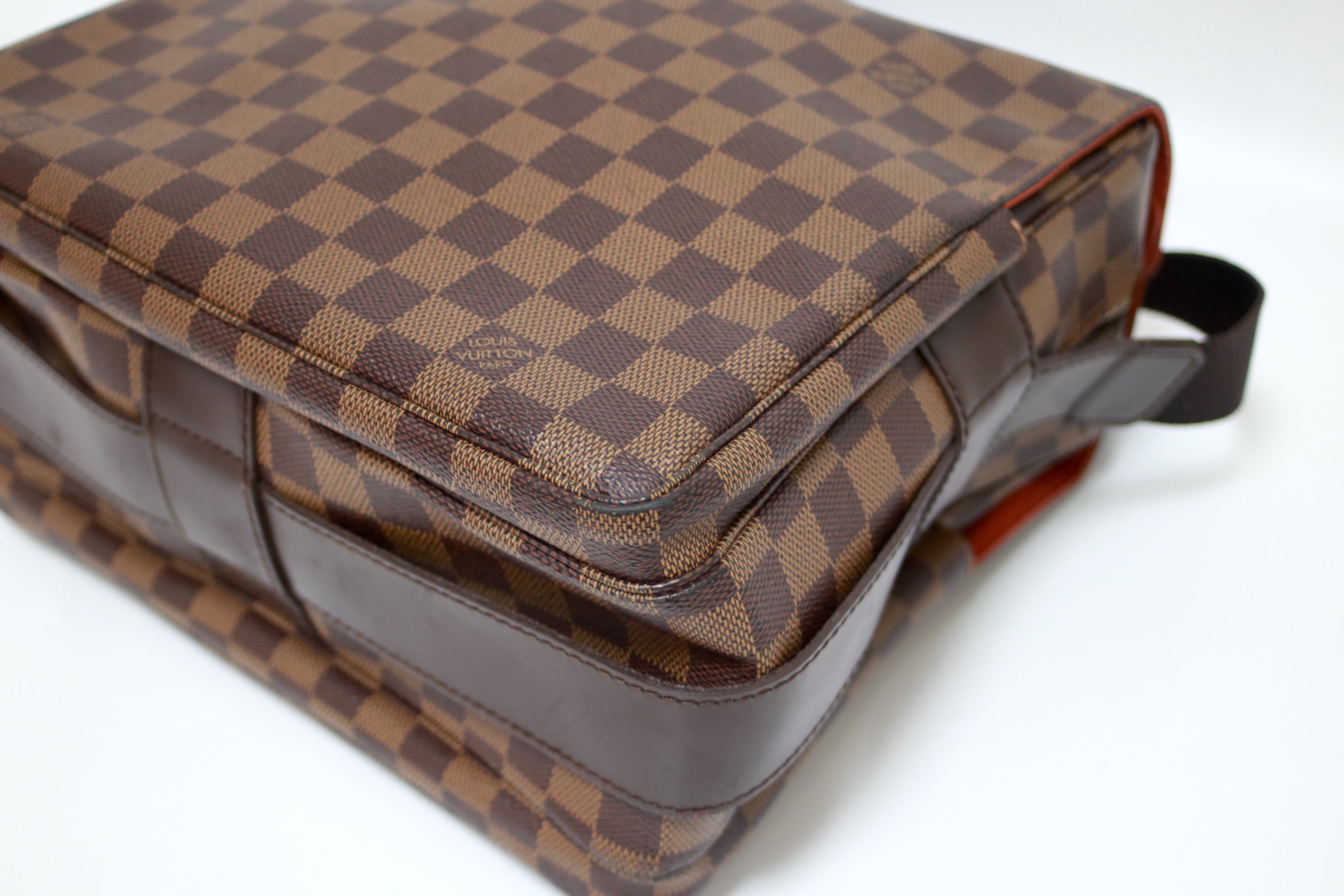 Louis Vuitton Naviglio Damier Ebene Messenger Bag Used