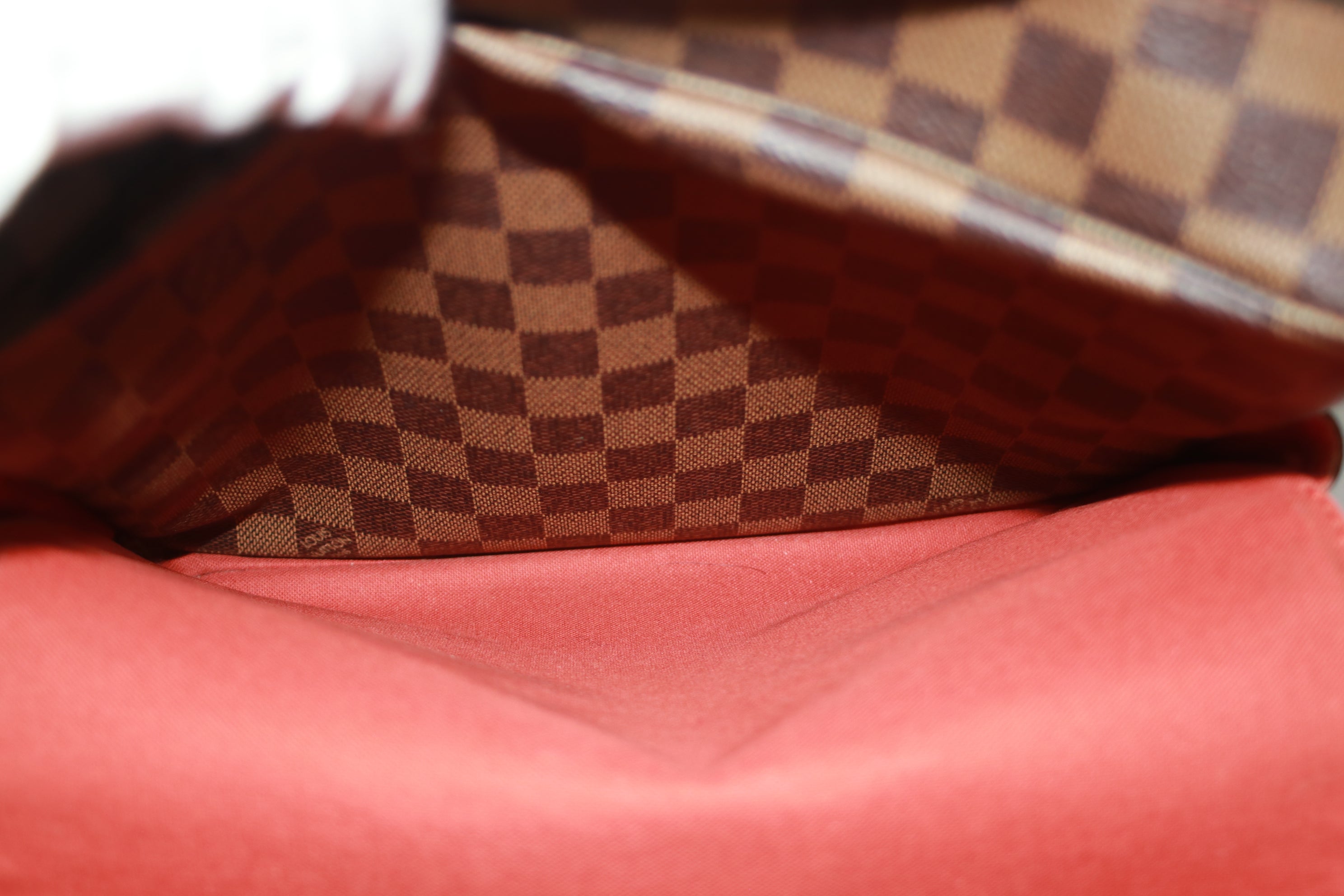 Louis Vuitton Naviglio Damier Ebene Messenger Bag Used