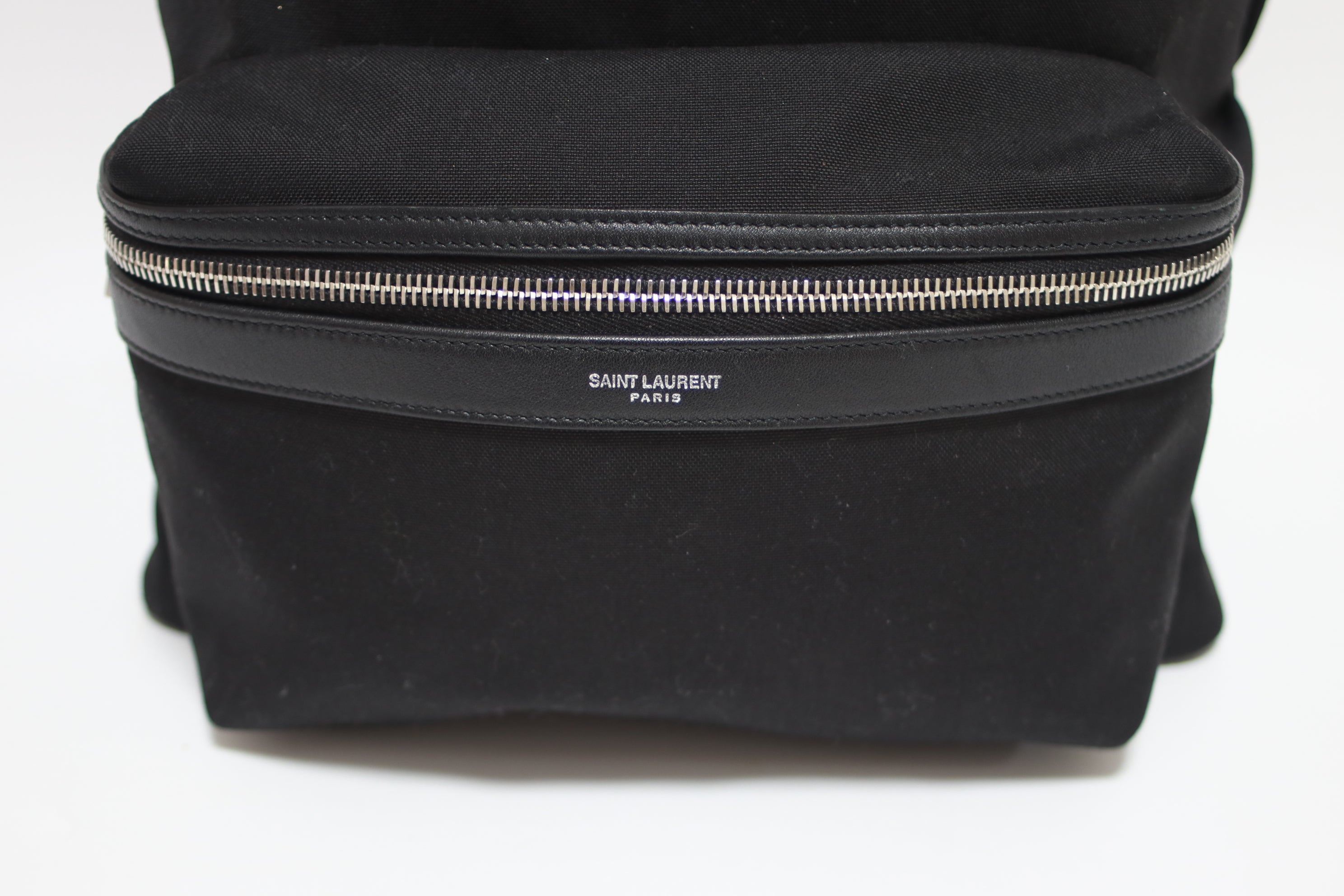 Yves Saint Laurent Backpack Black Used (7598)