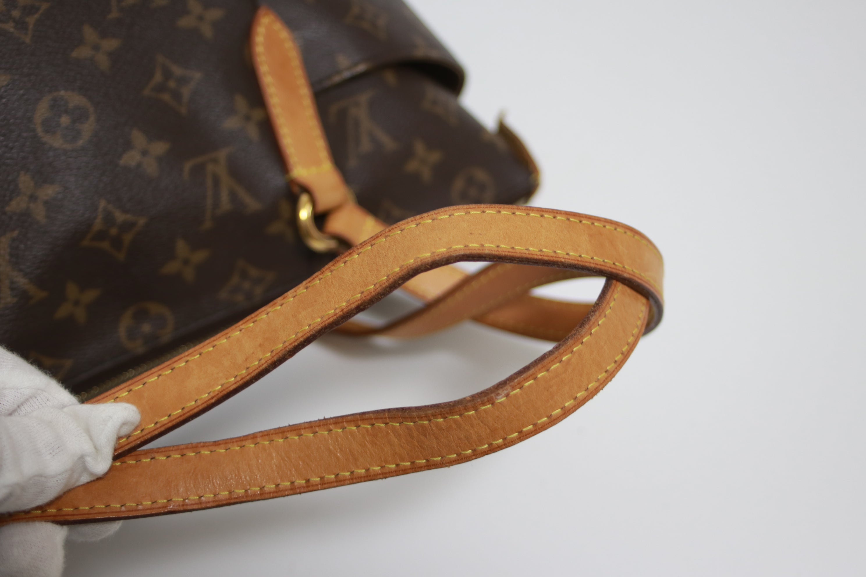 Louis Vuitton Totally PM Handbag Used (7684)