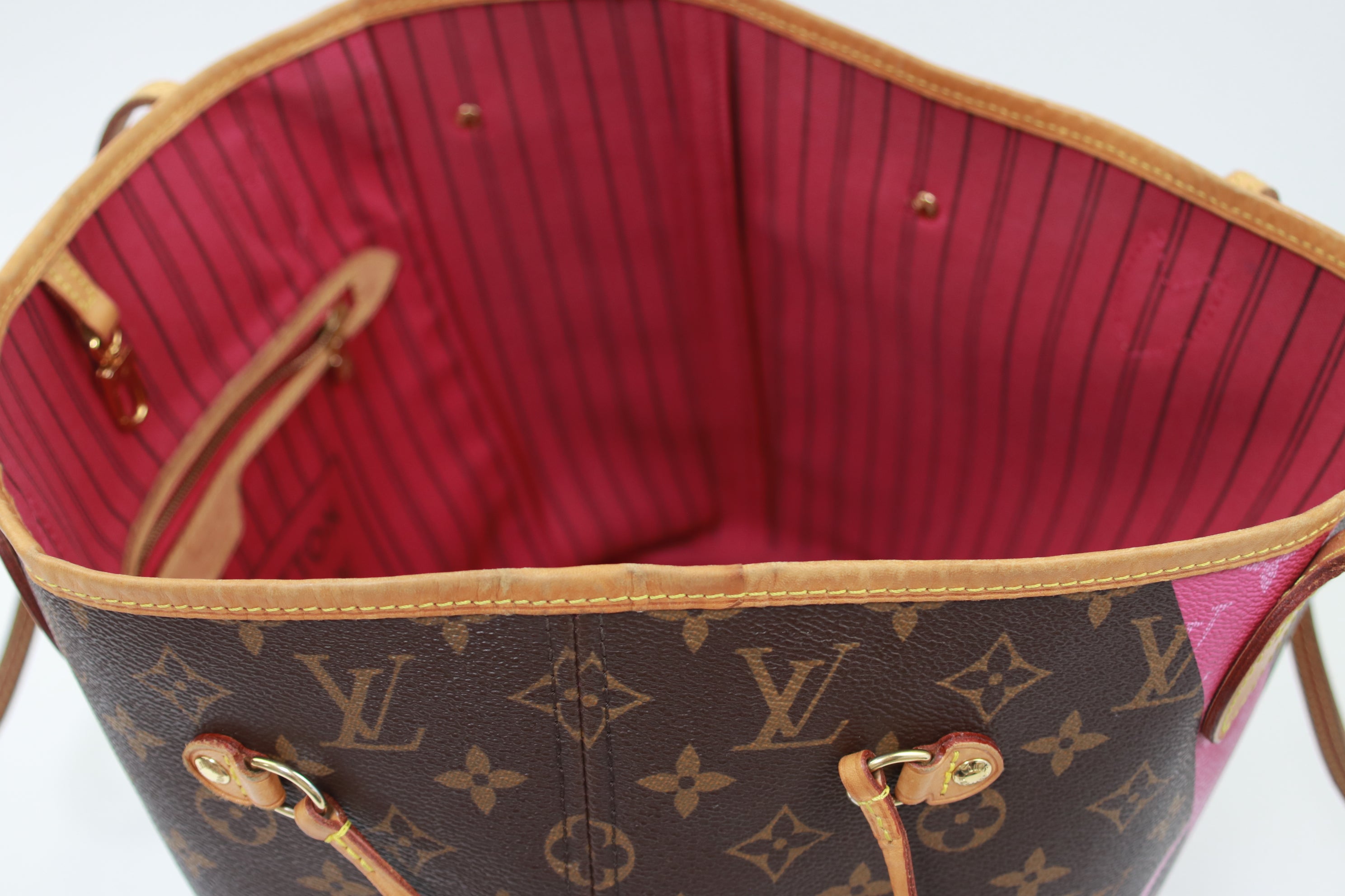 Louis Vuitton Neverfull MM Limited Edition V Hawaii Tote Bag Used (620