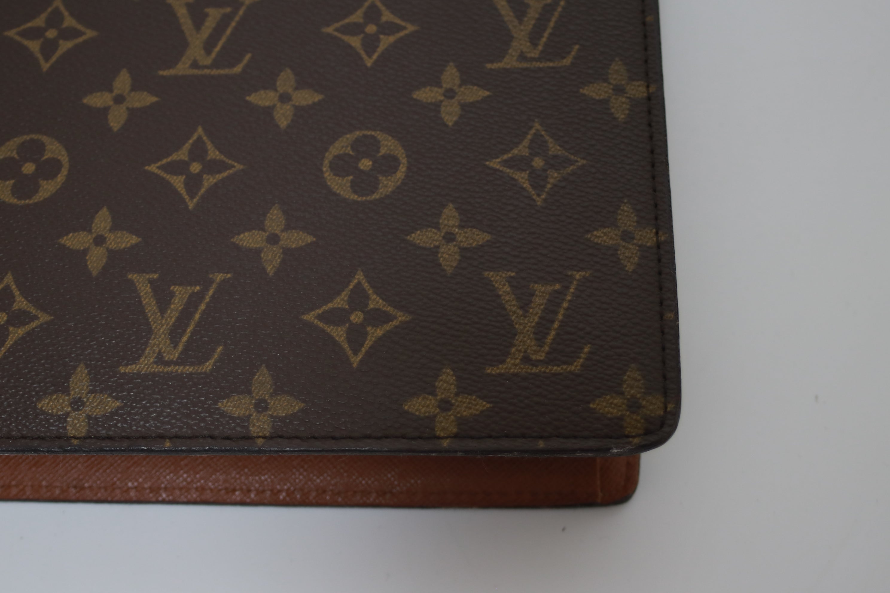 Louis Vuitton Courcelles Shoulder Bag Used