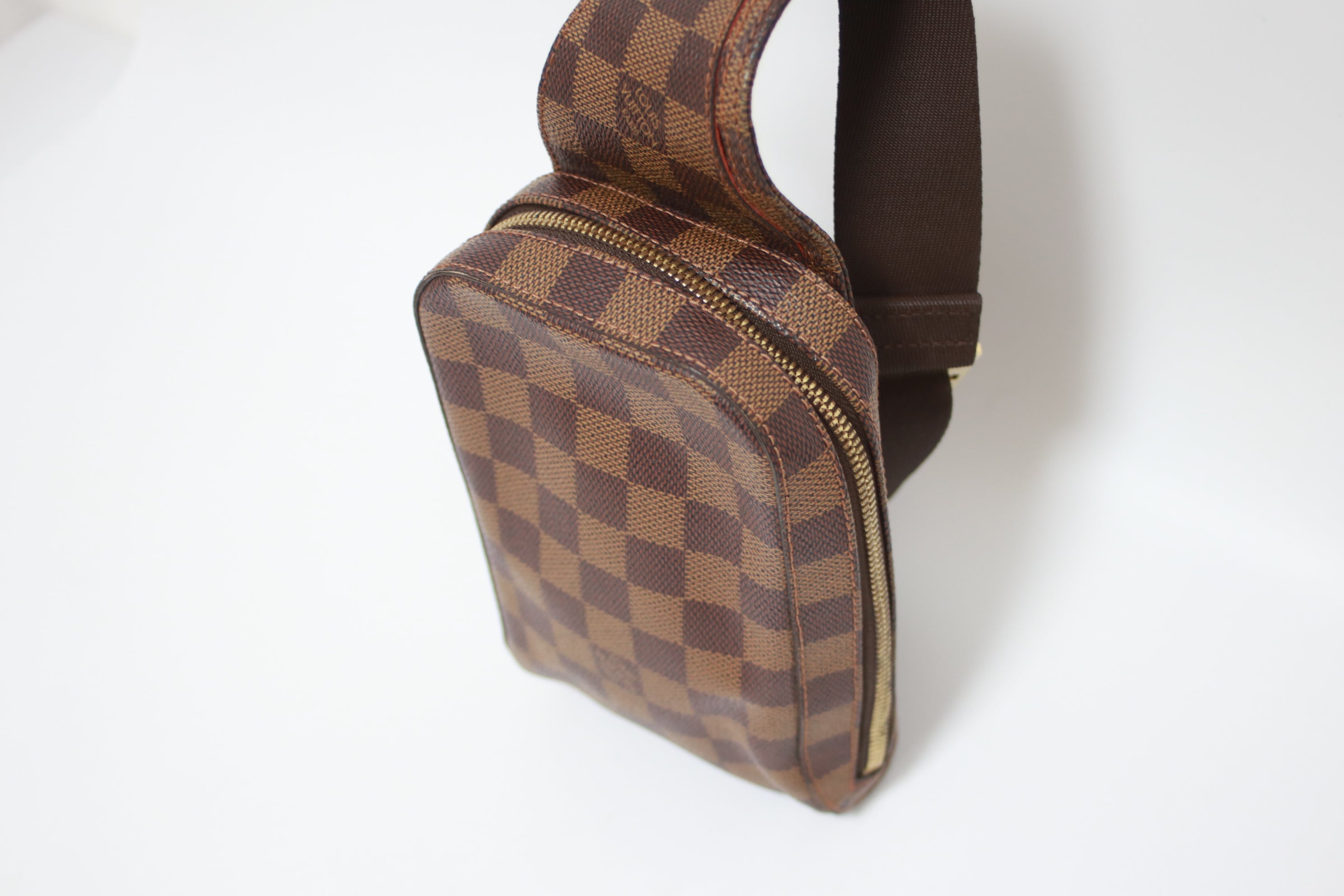 Louis Vuitton Geronimo Belt bag Used