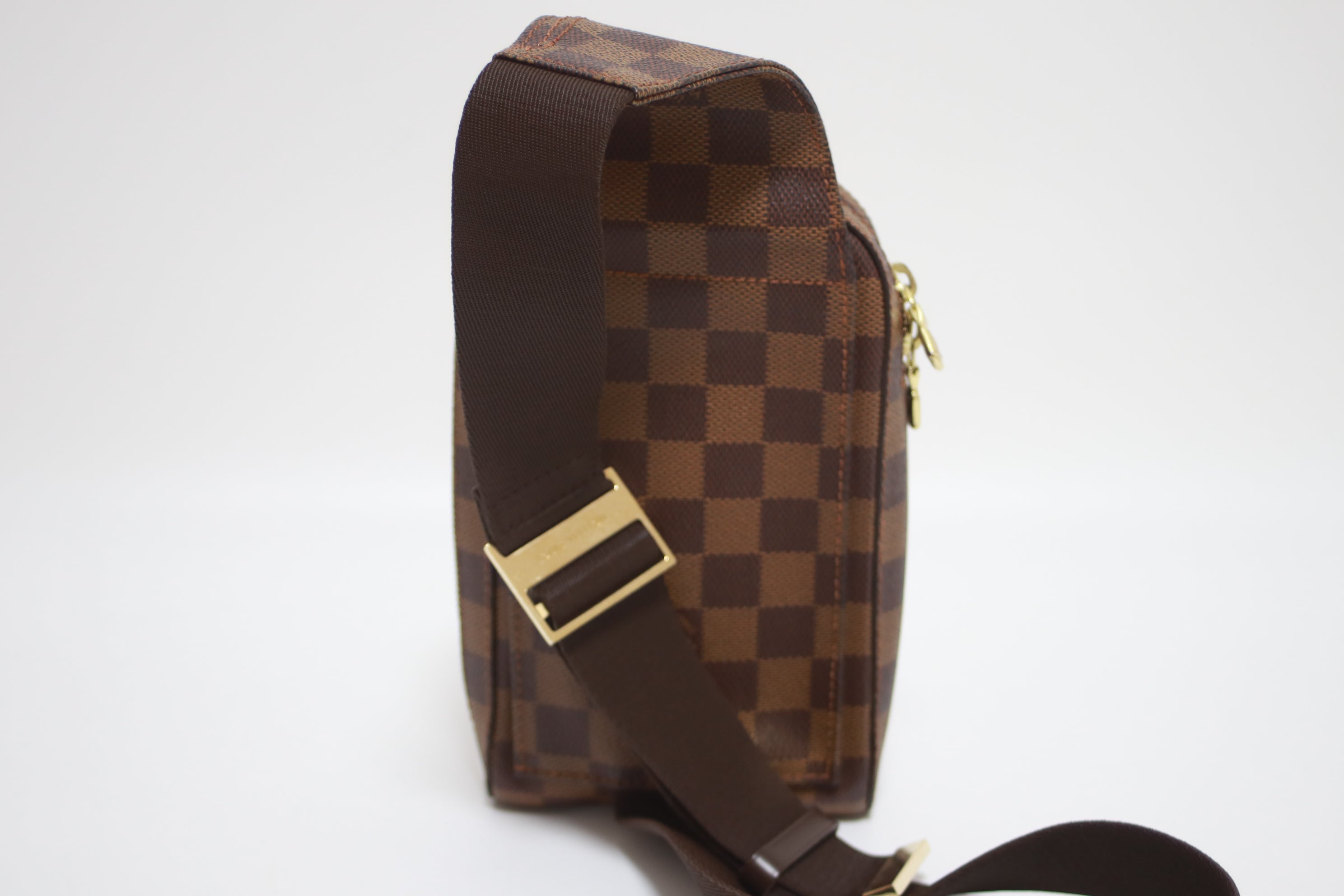 Louis Vuitton Geronimo Belt bag Used