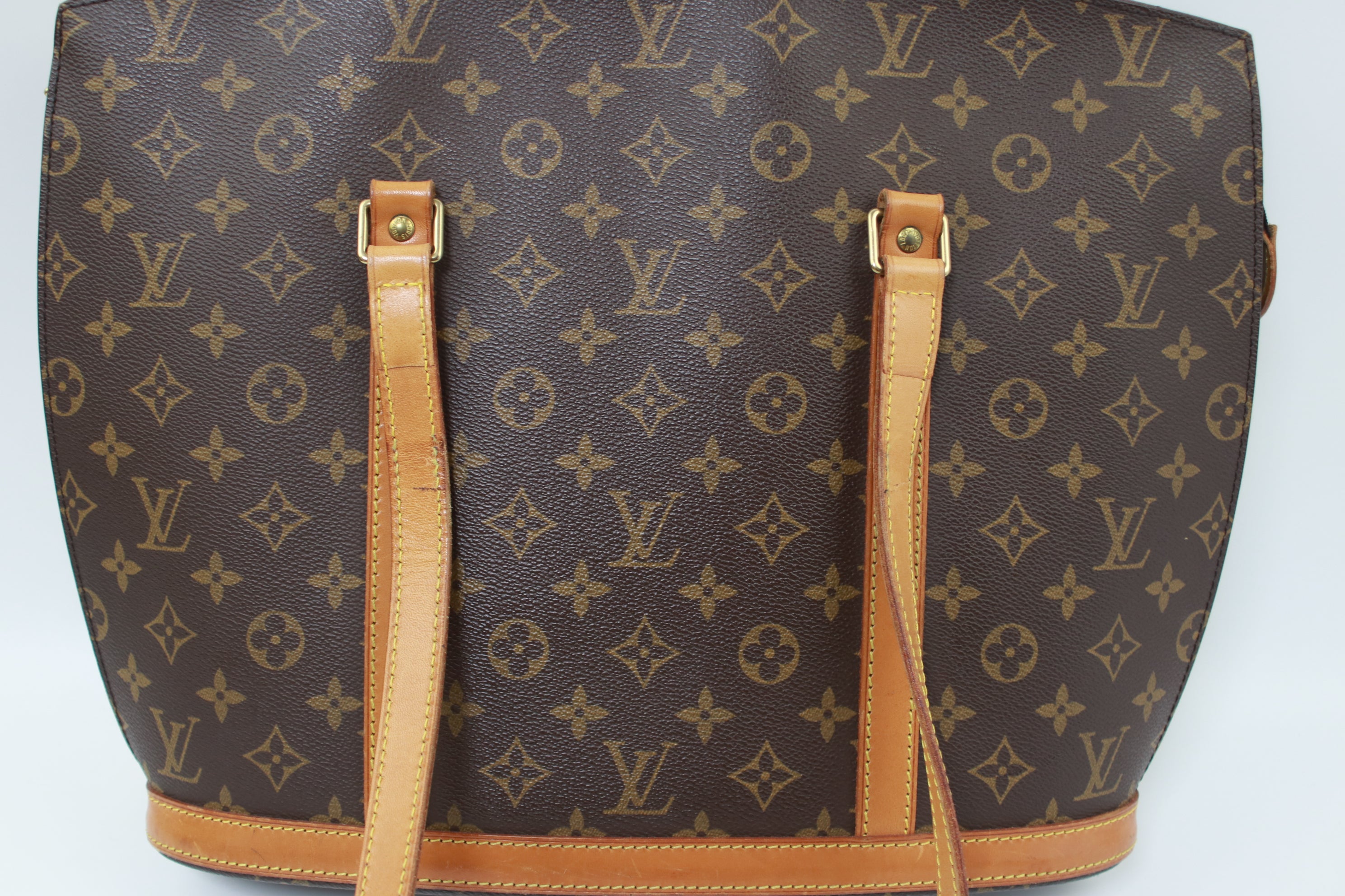 Authenticity Guarantee LOUIS VUITTON BABYLONE Shoulder Bag