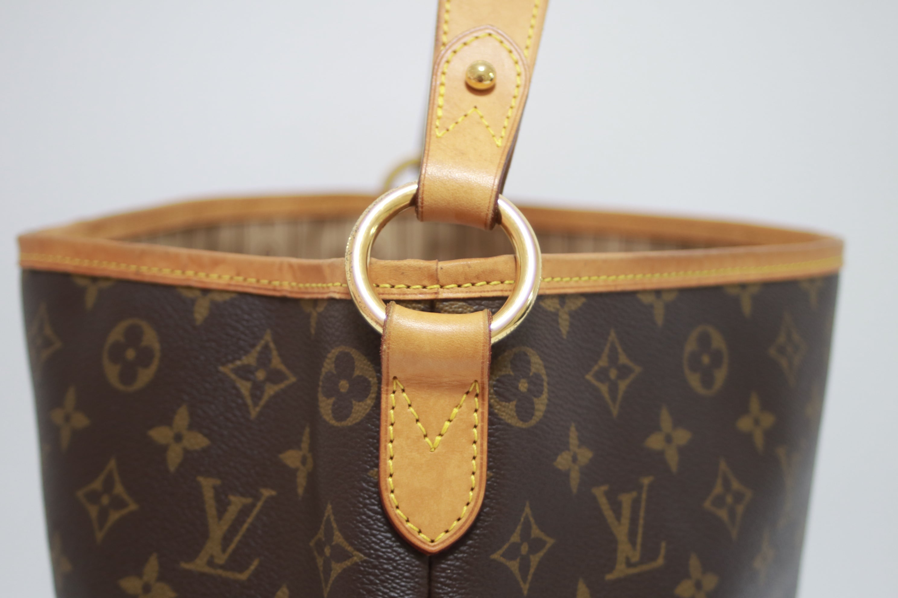 Louis Vuitton Delightful PM Hobo Bag Used