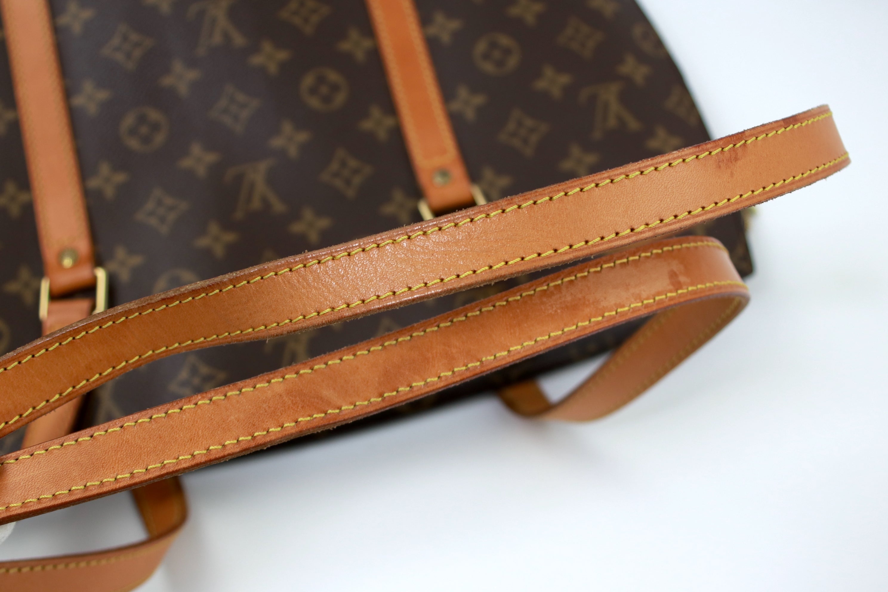 Louis Vuitton Babylone Bag
