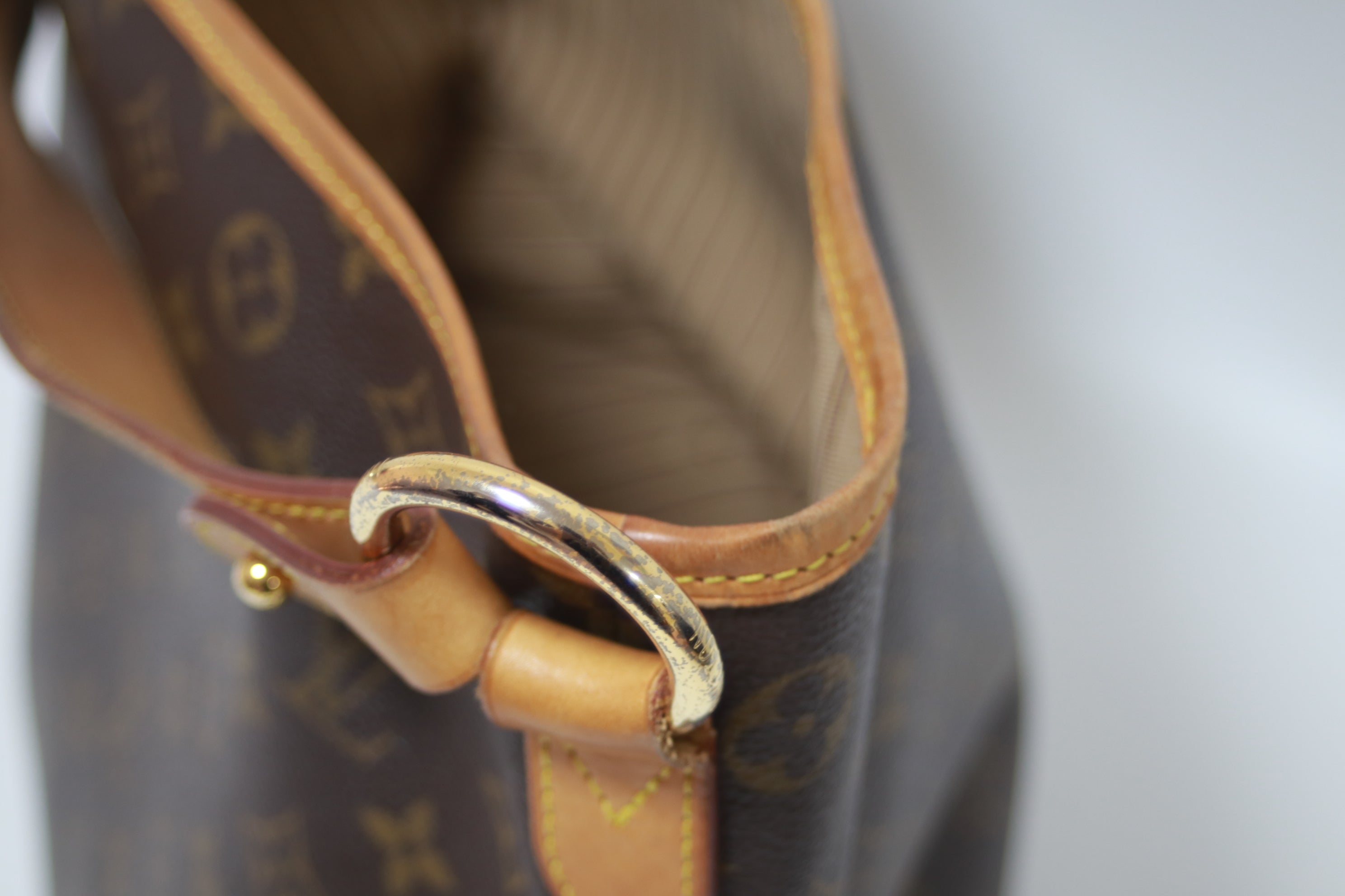 Louis Vuitton Delightful PM Hobo Bag Used