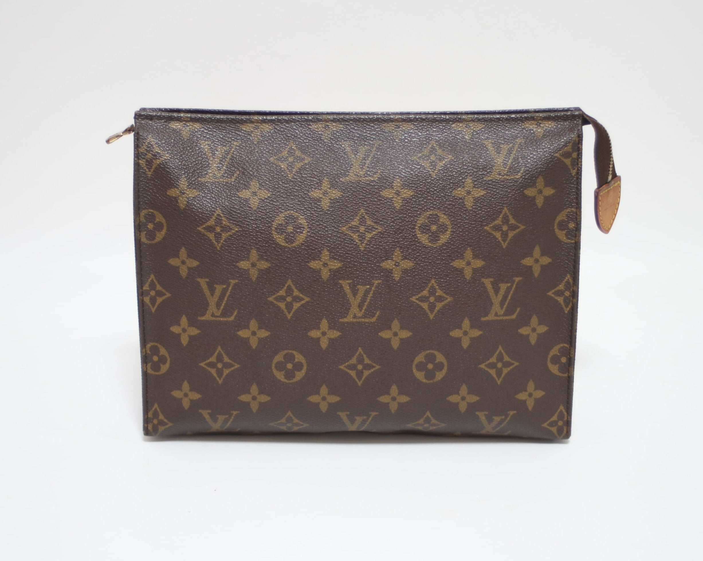 Louis Vuitton Toiletry 26 Pouch Used (7725)
